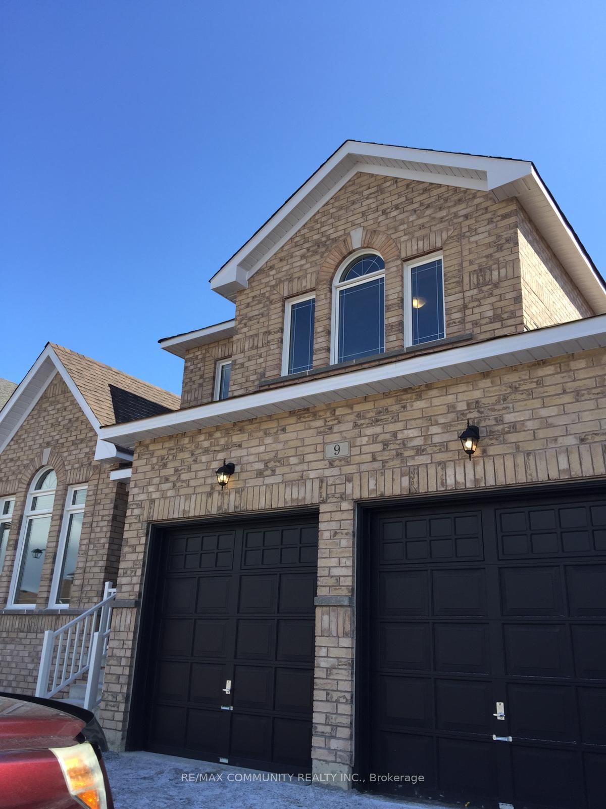 9 Stoddart Street, Brock — Detached for lease, photo 1
