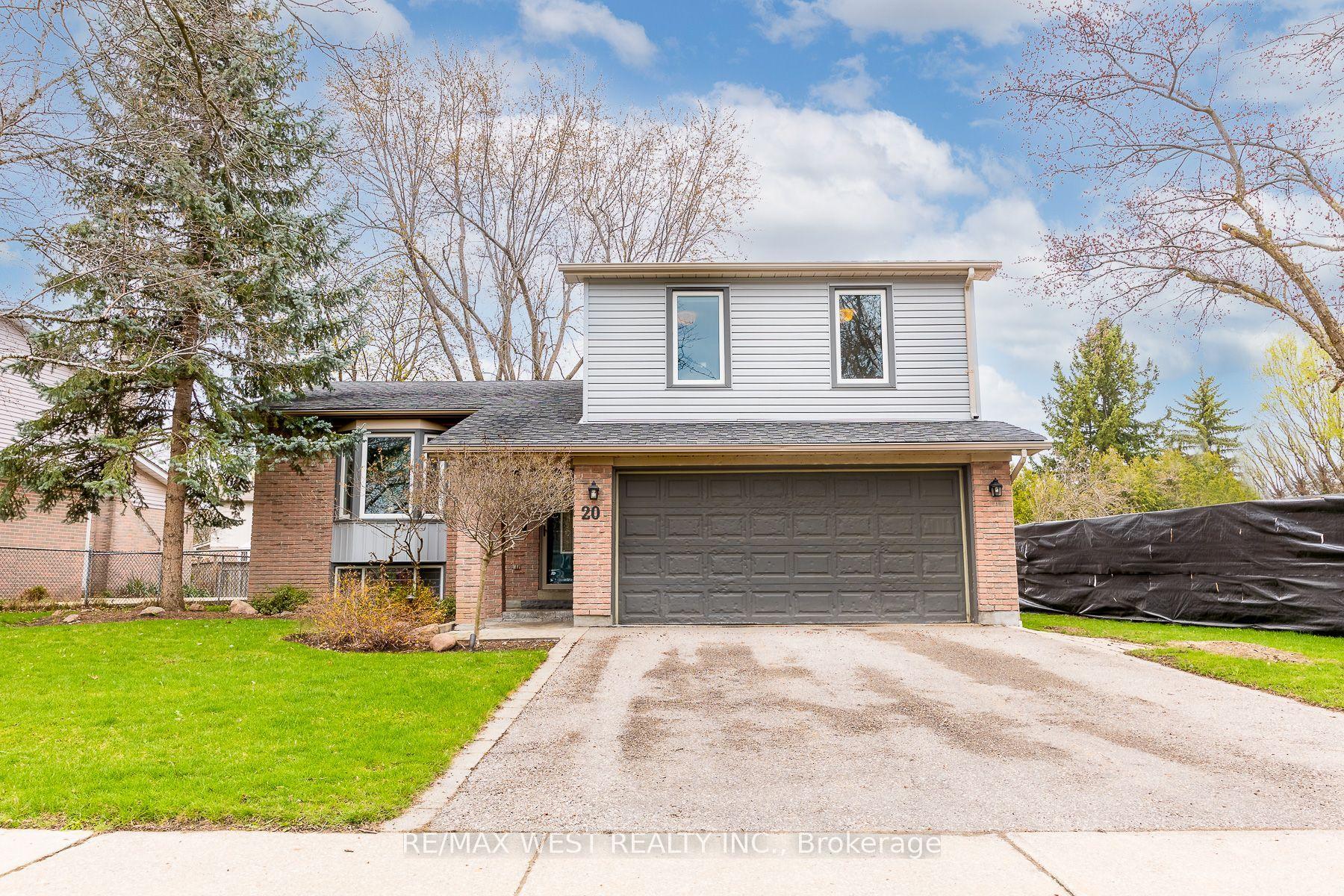 20 Sanderson Crescent, Richmond Hill — Detached for sale, photo 1