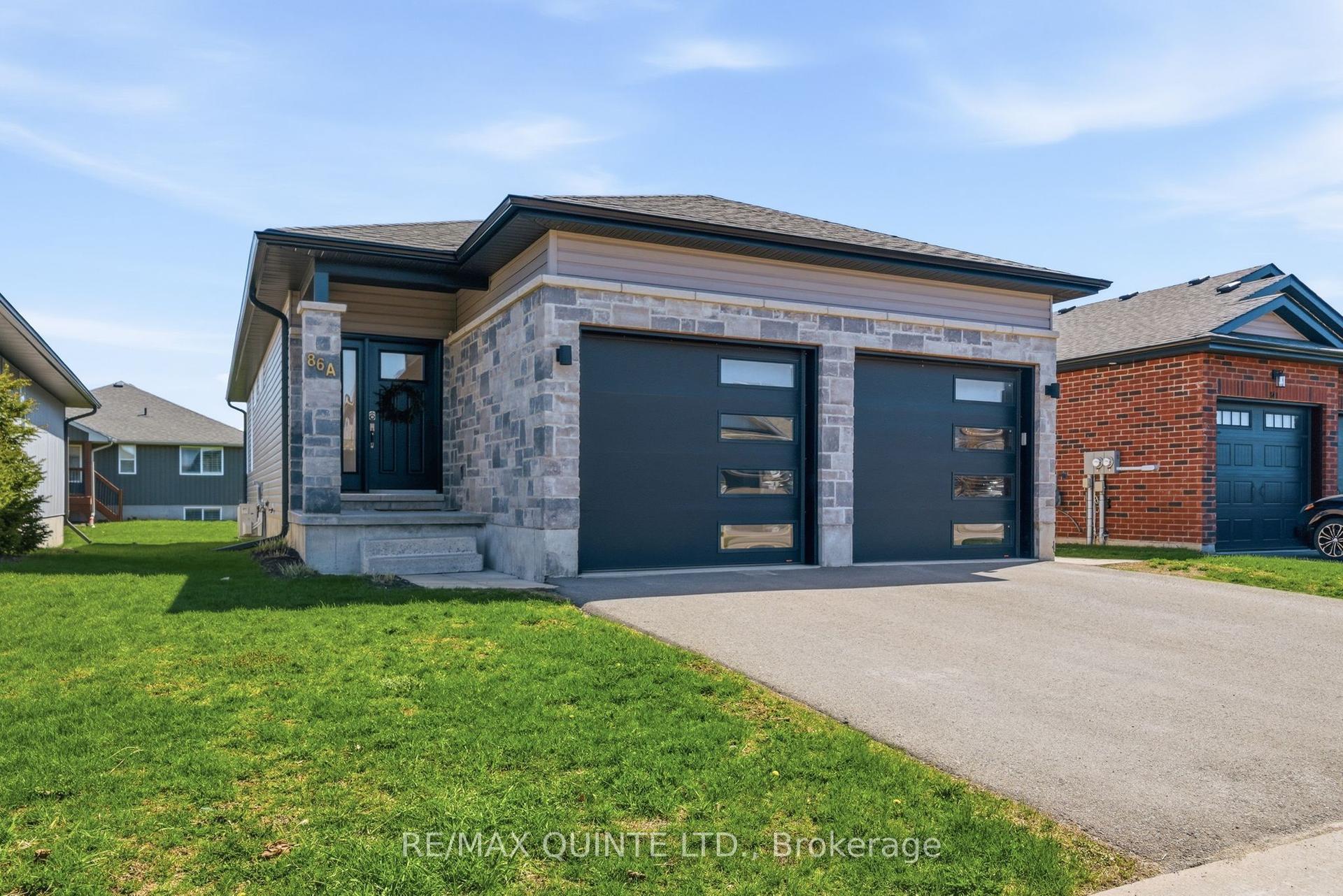 86 Aldersgate Drive W A & B #A & B — photo 1