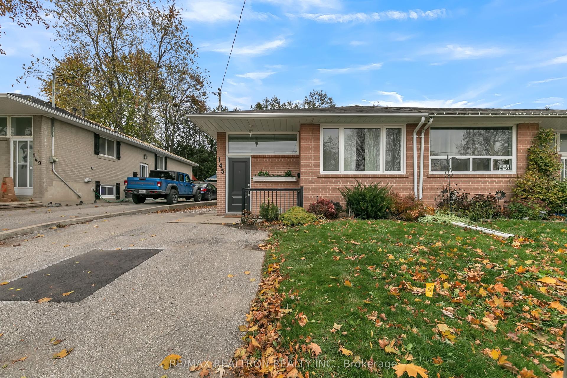 145 Willow Lane — photo 1