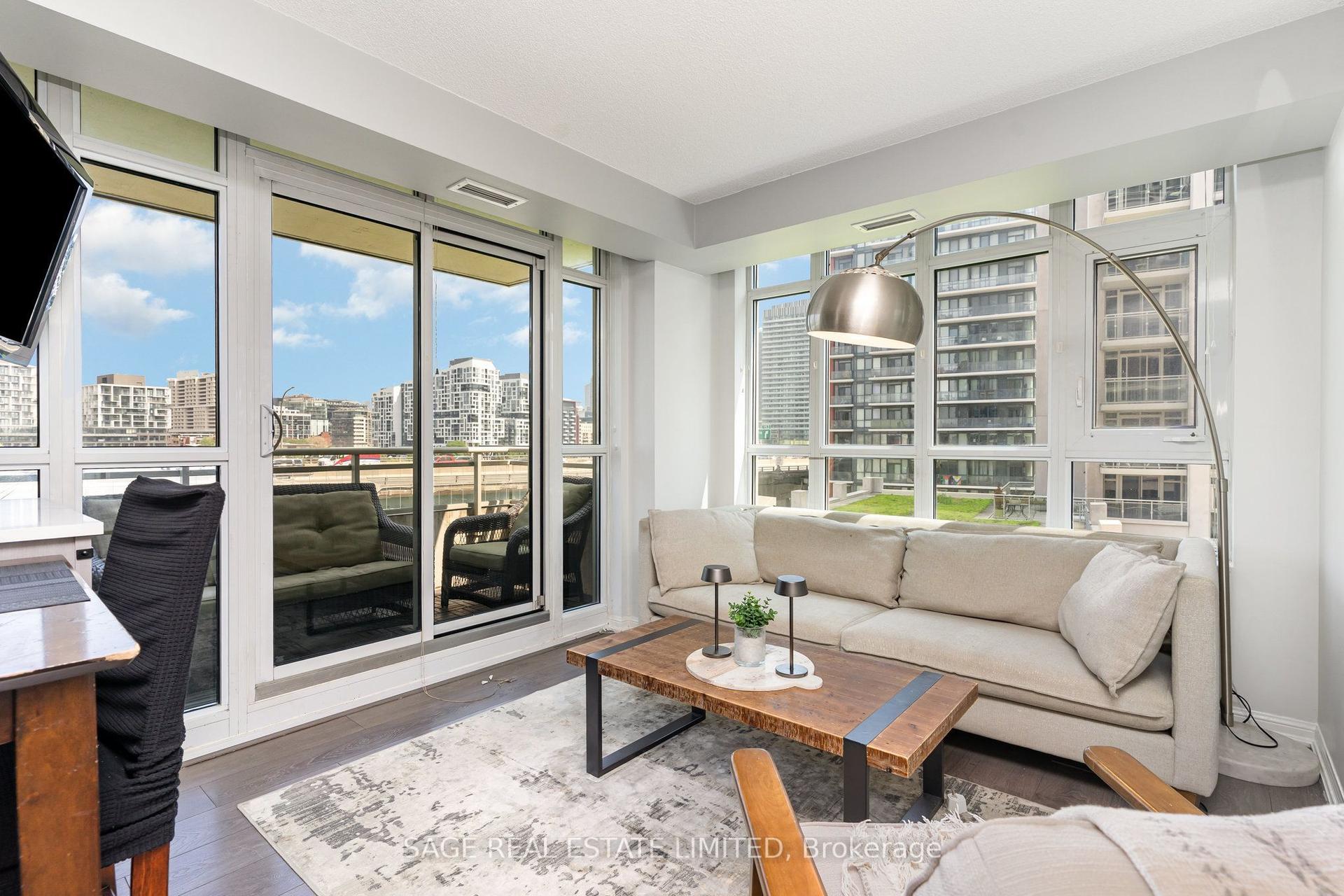 35 Bastion Street 1019 #1019, Toronto — Condo for lease, photo 1