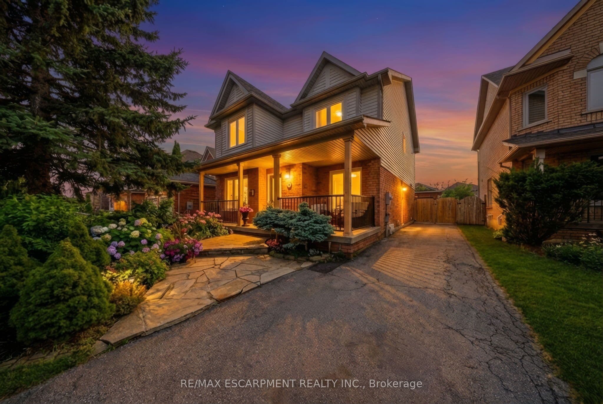 66 Segwun Road — photo 1