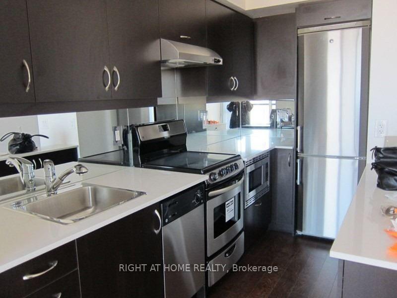 320 Richmond Street E 1102 #1102 — photo 1