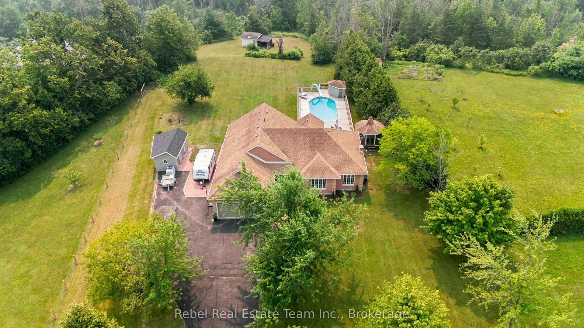 36 Valley View Drive, Cavan Monaghan — Detached for sale, photo 1