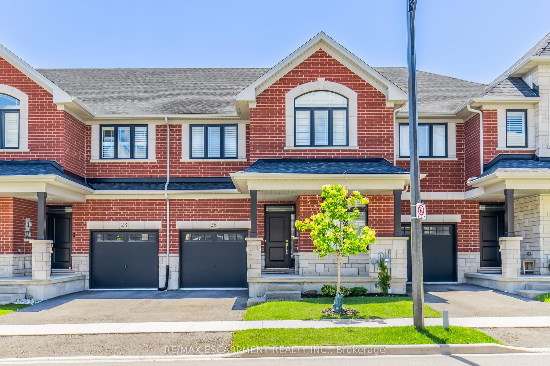 26 Granite Ridge Trail, Hamilton — Townhouse for sale, photo 1