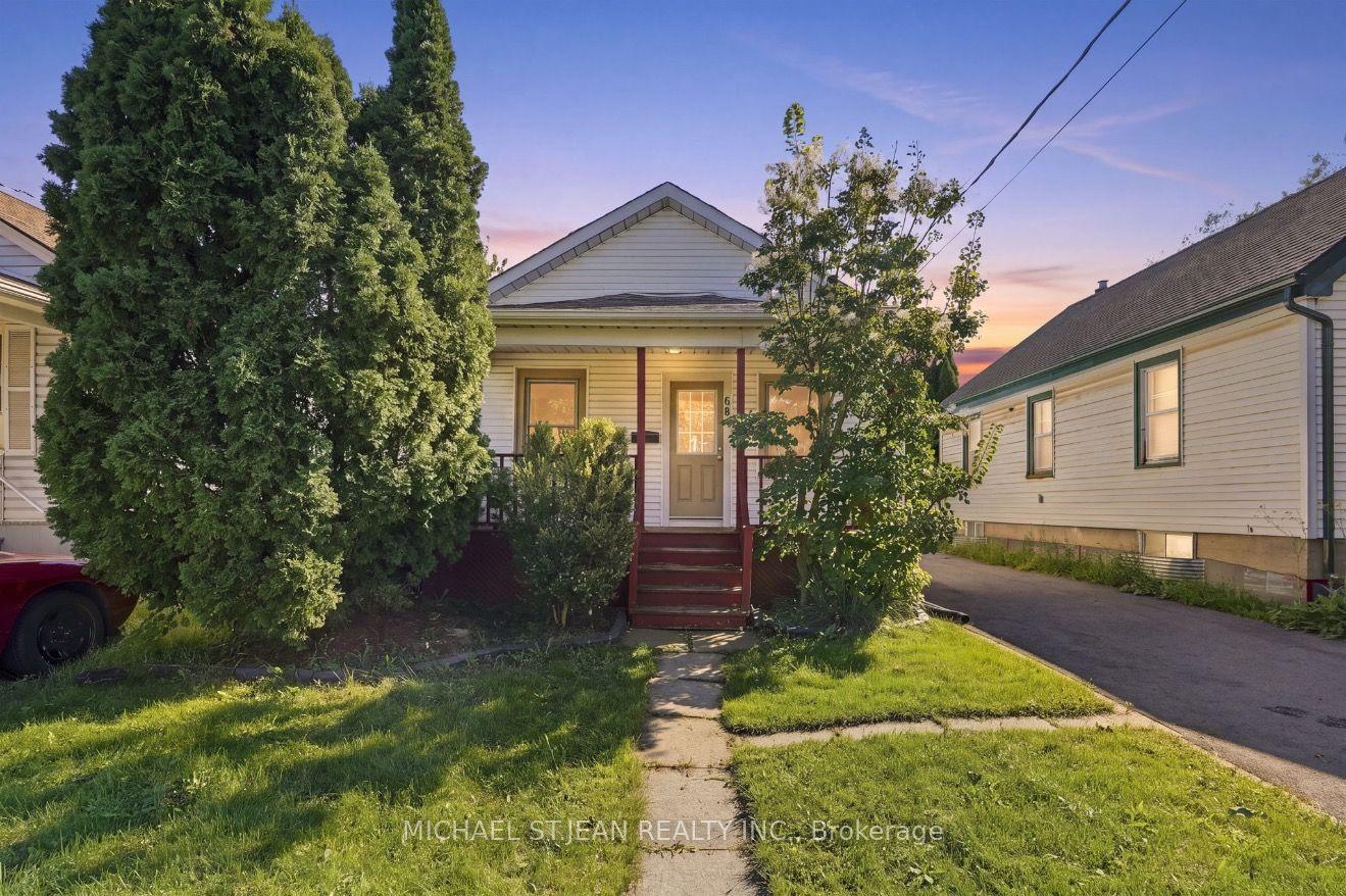 68 Hamilton Street, St. Catharines — Detached for sale, photo 1