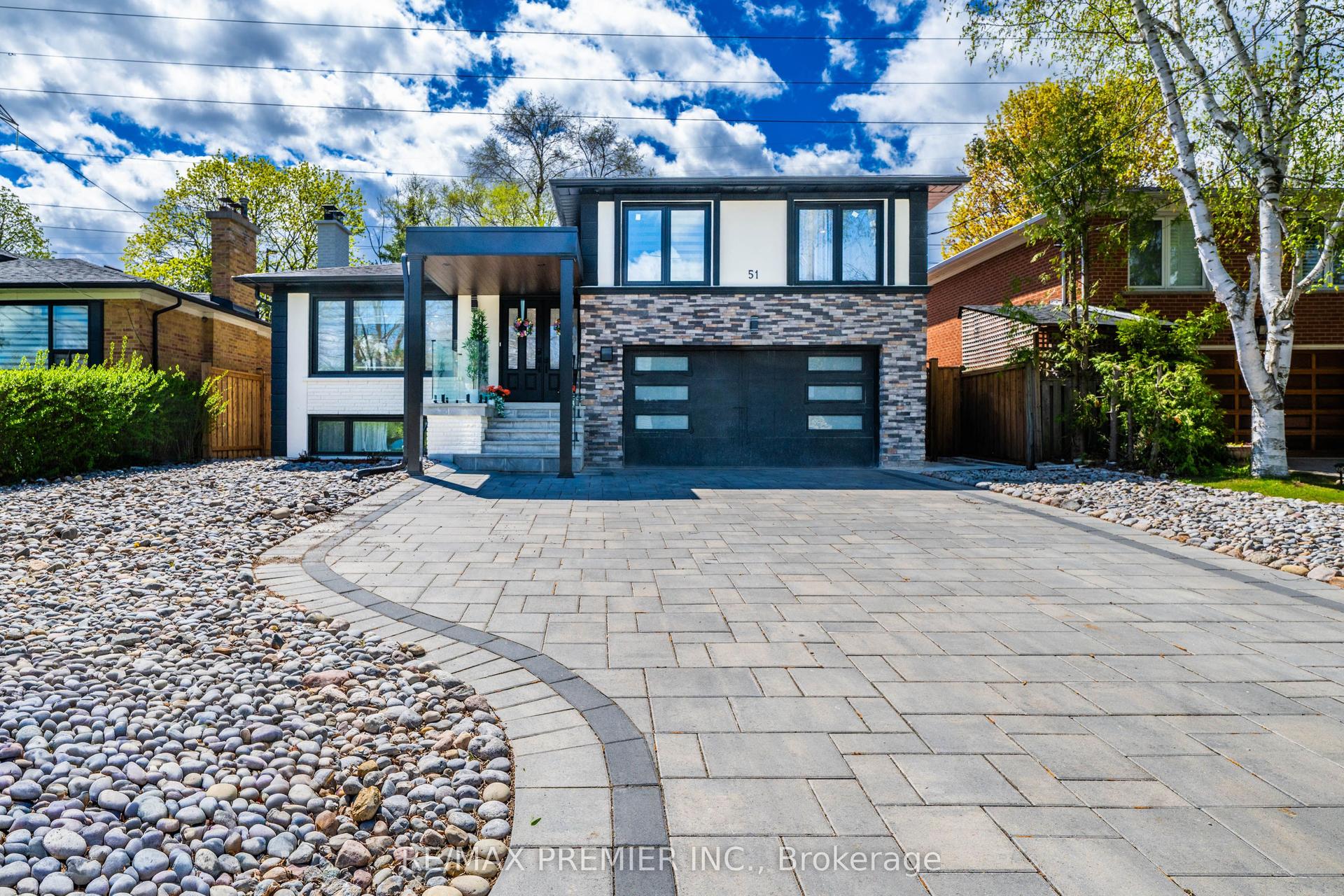 51 Bowerbank Drive — photo 1
