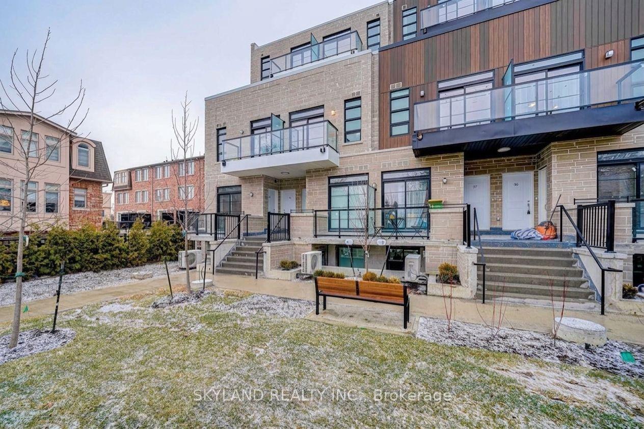 57 Finch Avenue W 40 #40, Toronto — Condo Town for lease, photo 1