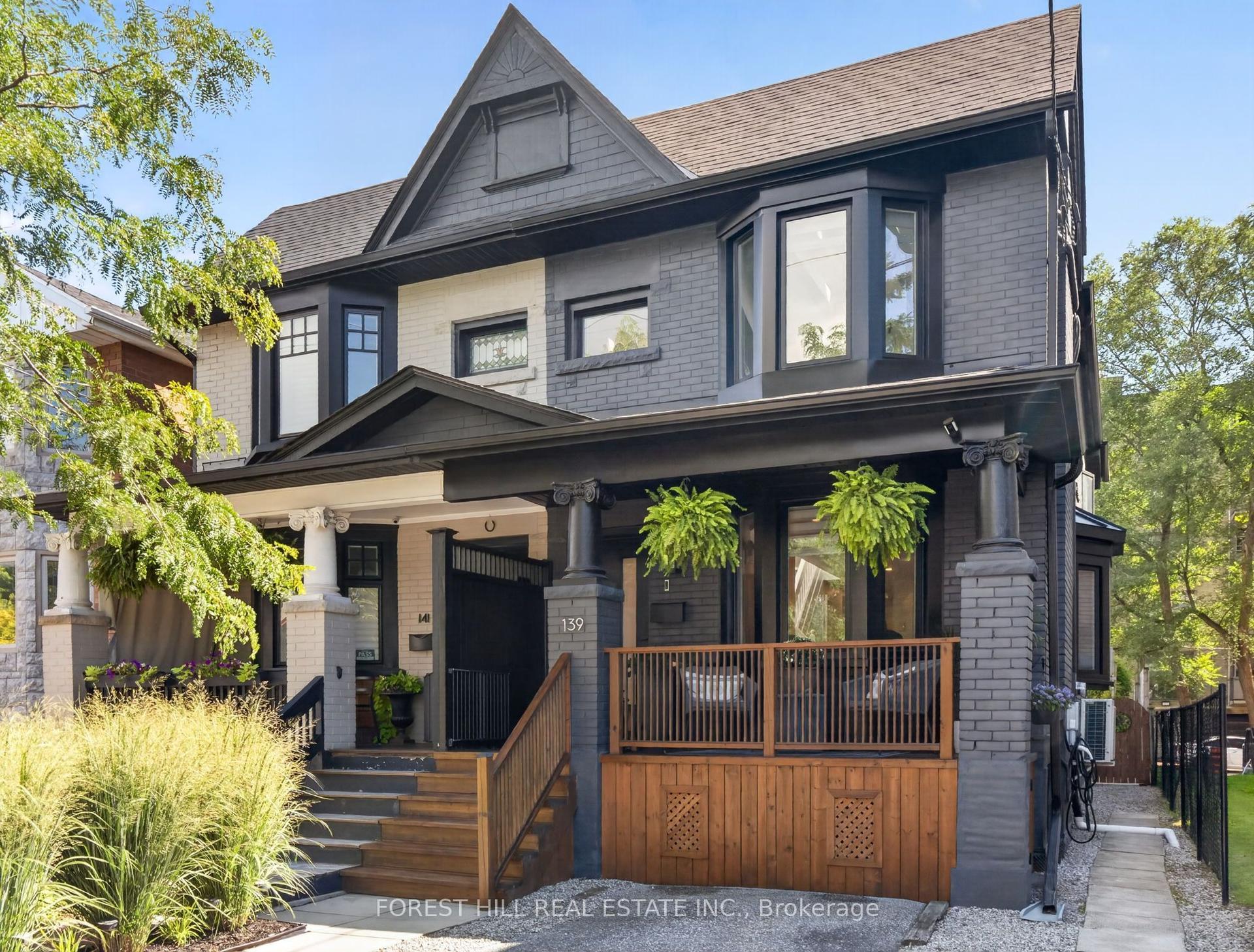 139 Gamble Avenue, Toronto — Semi-Detached for sale, photo 1