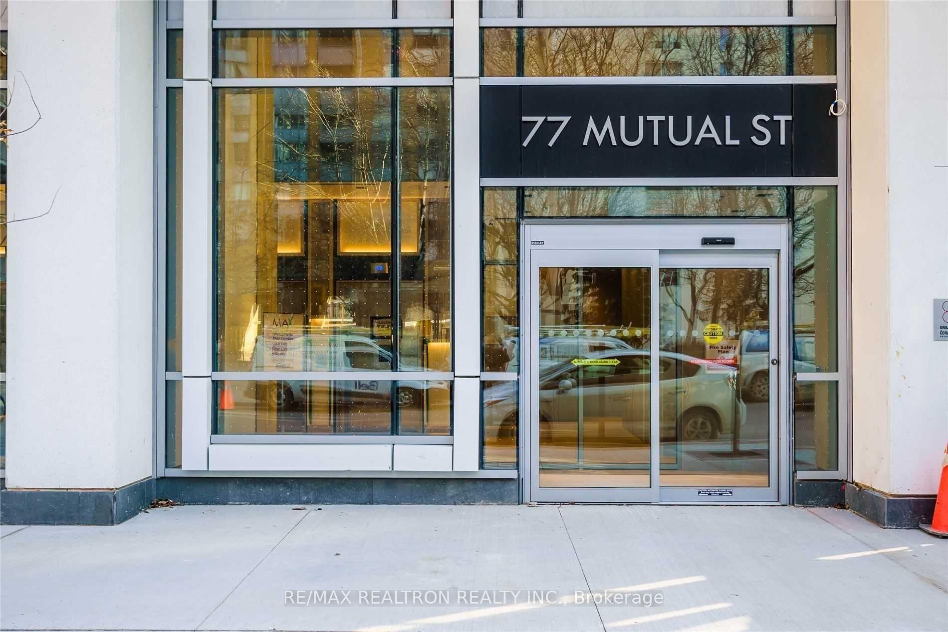 77 Mutual Street 1008 #1008 — photo 1