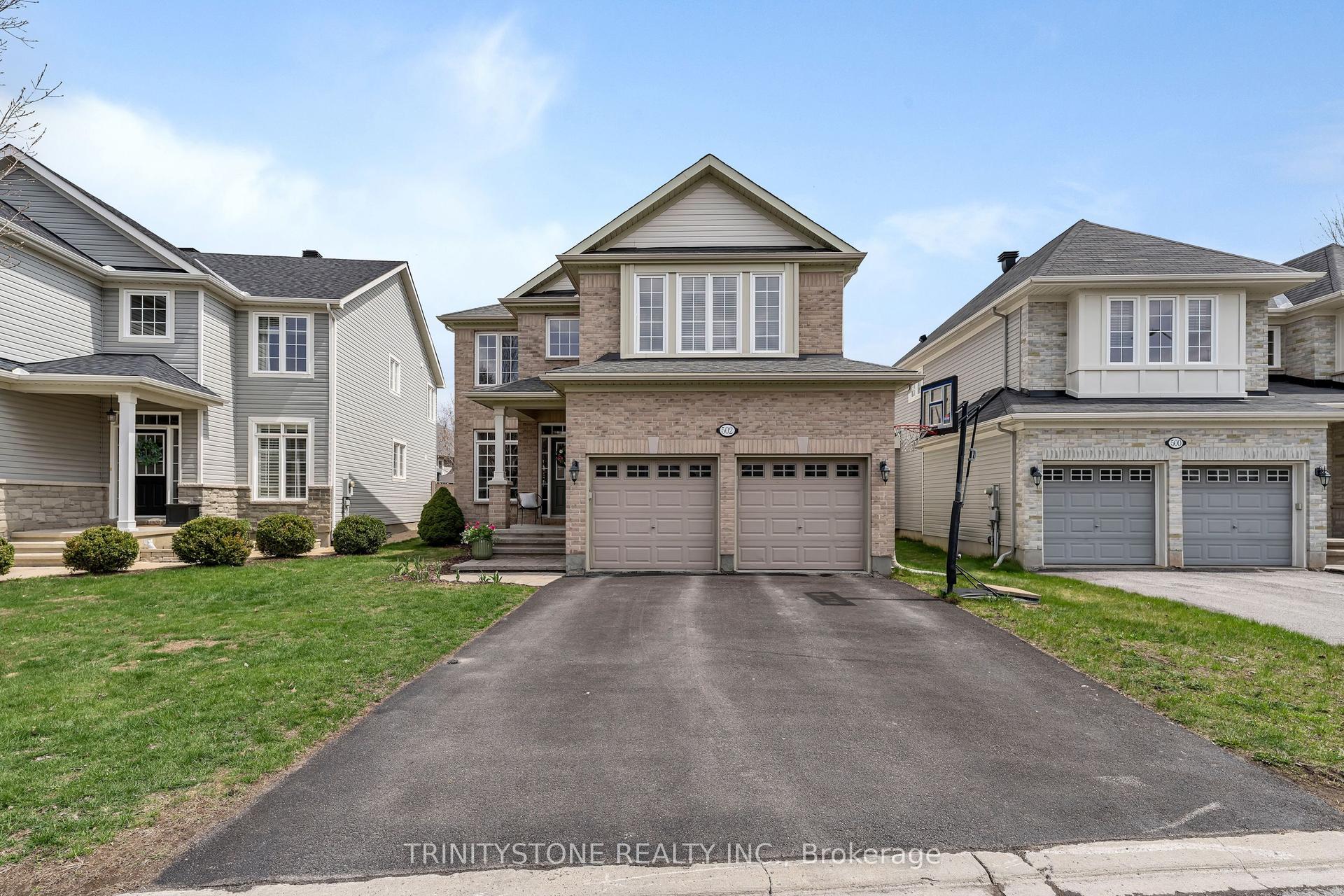 502 Dalewood Crescent — photo 1