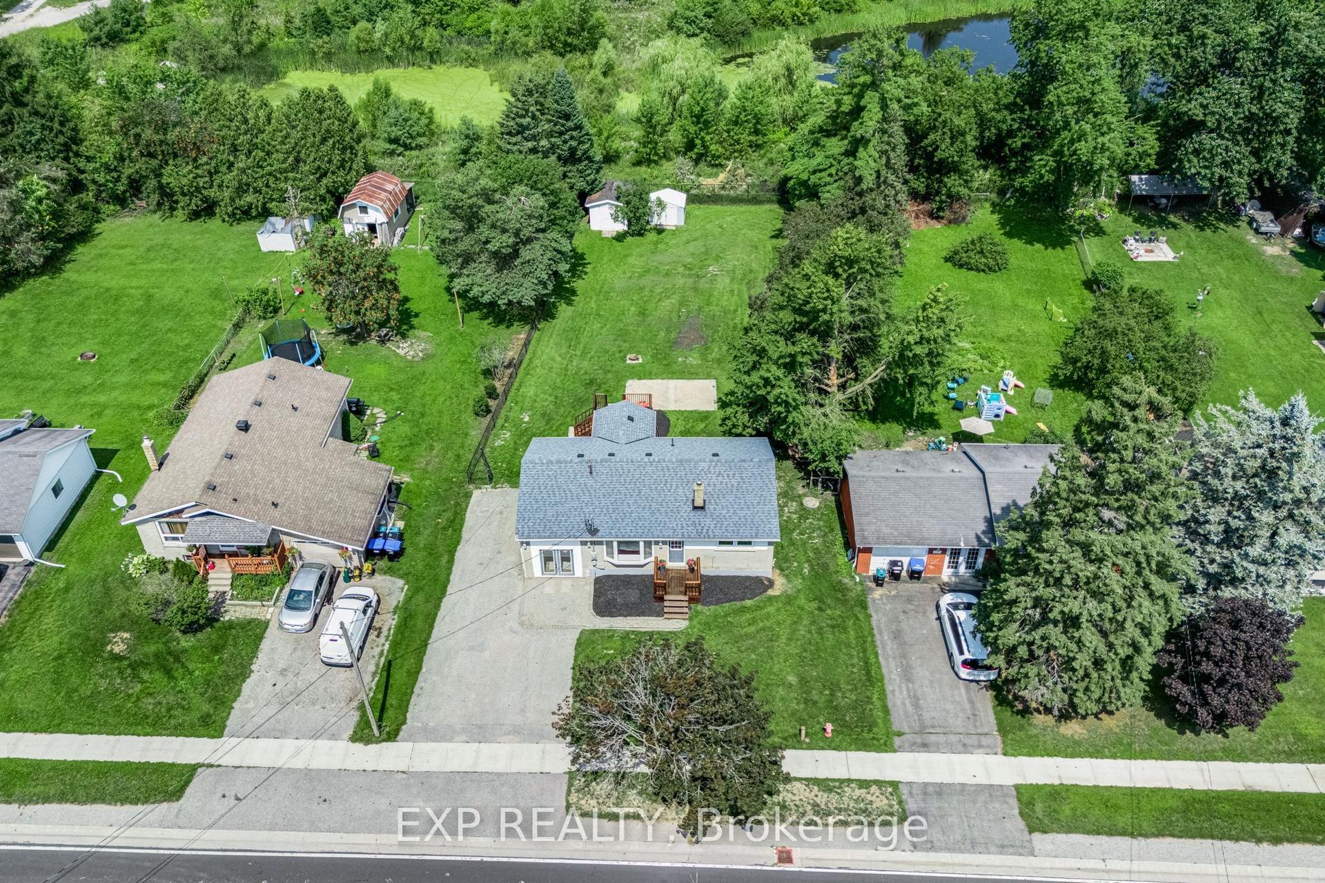 1990 Victoria Street, Innisfil — Detached for sale, photo 1