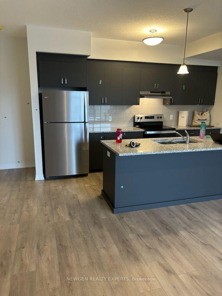 261 Woodbine Ave Avenue E018 #E018 — photo 1
