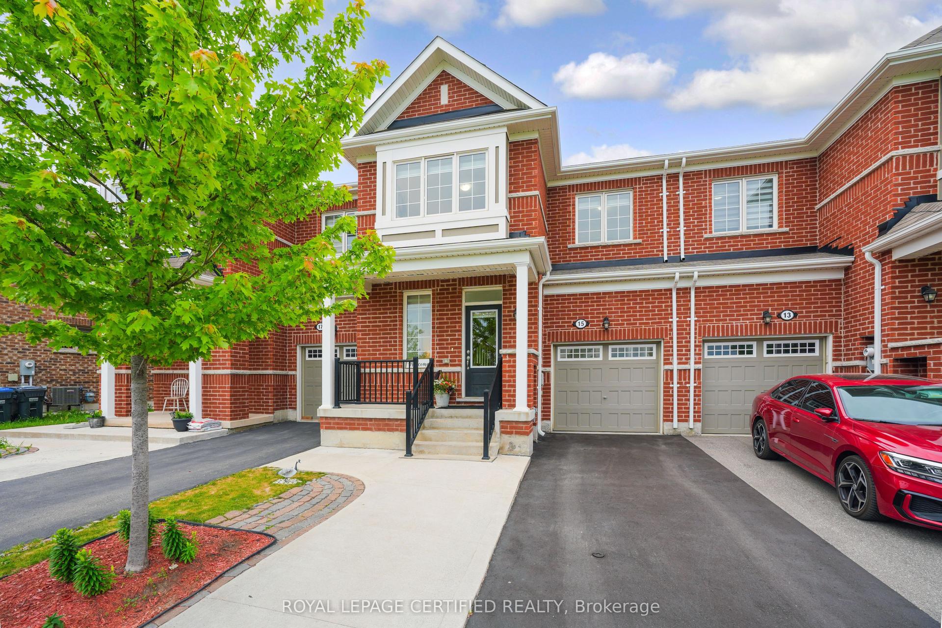 15 Boat Street — photo 1