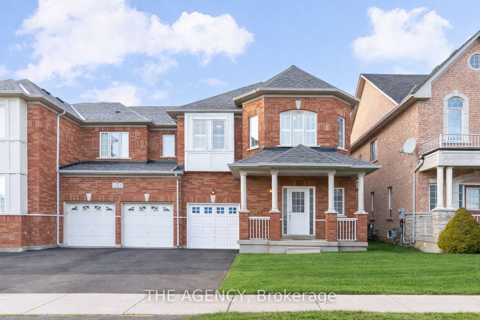 6 Levellands Crescent — photo 1