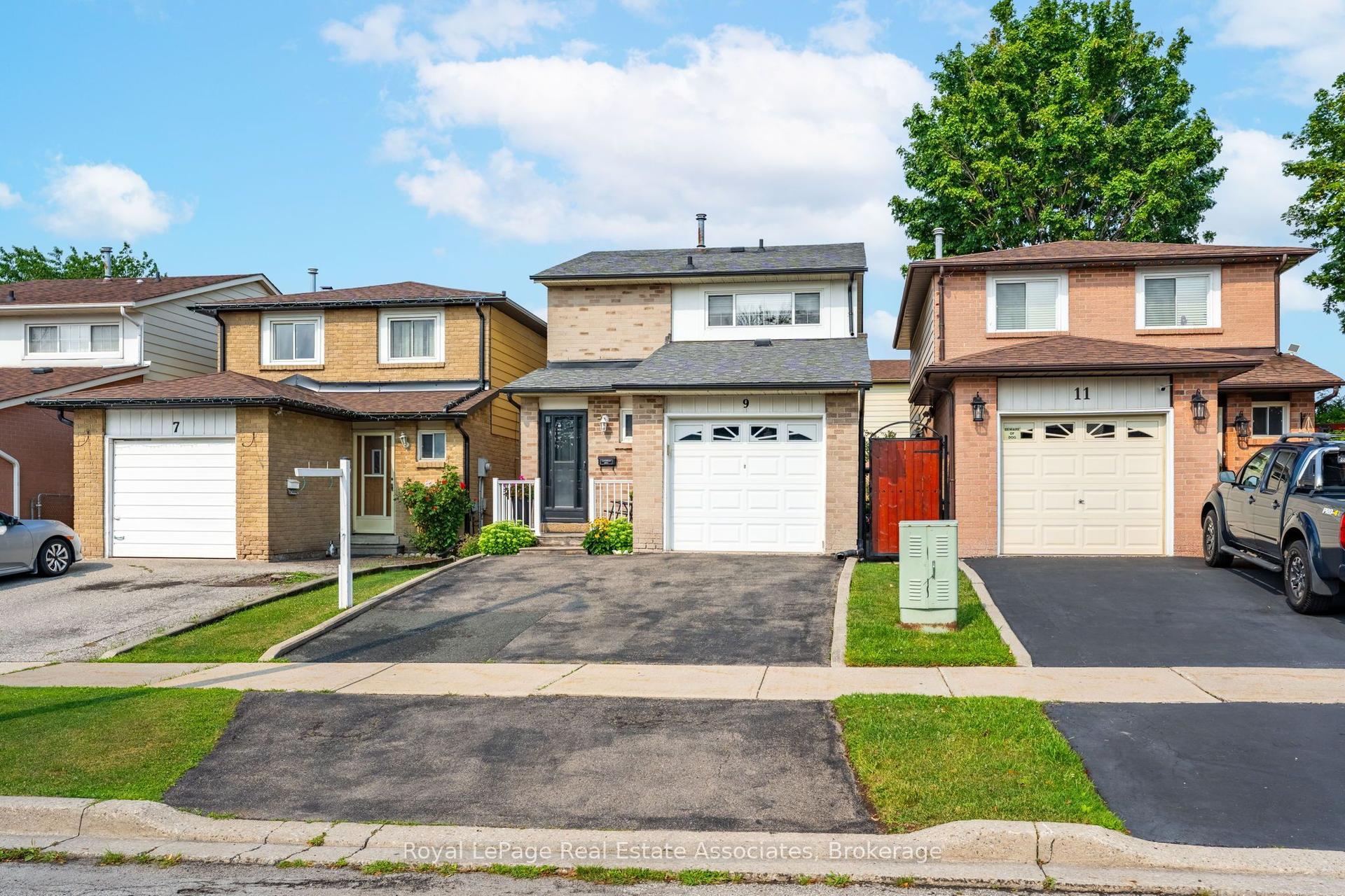 9 Windwood Drive, Toronto — Detached for sale, photo 1
