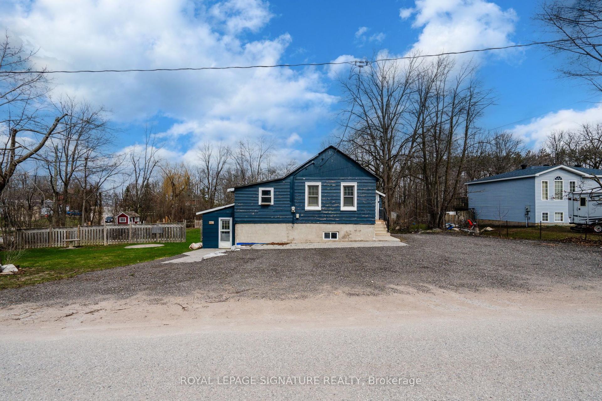 120 Maple Street — photo 1