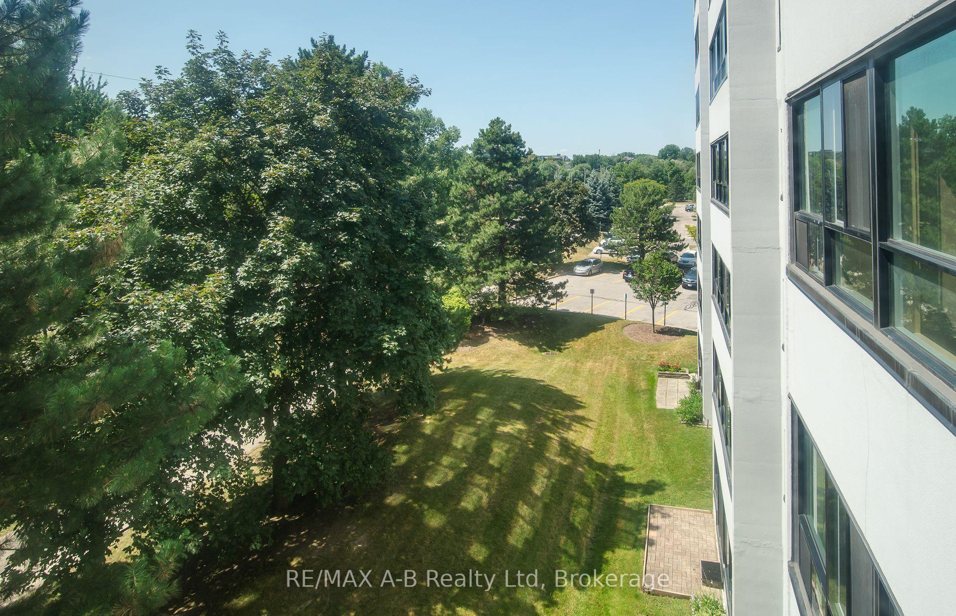 600 Grenfell Drive W 407 #407, London North — Condo for sale, photo 1