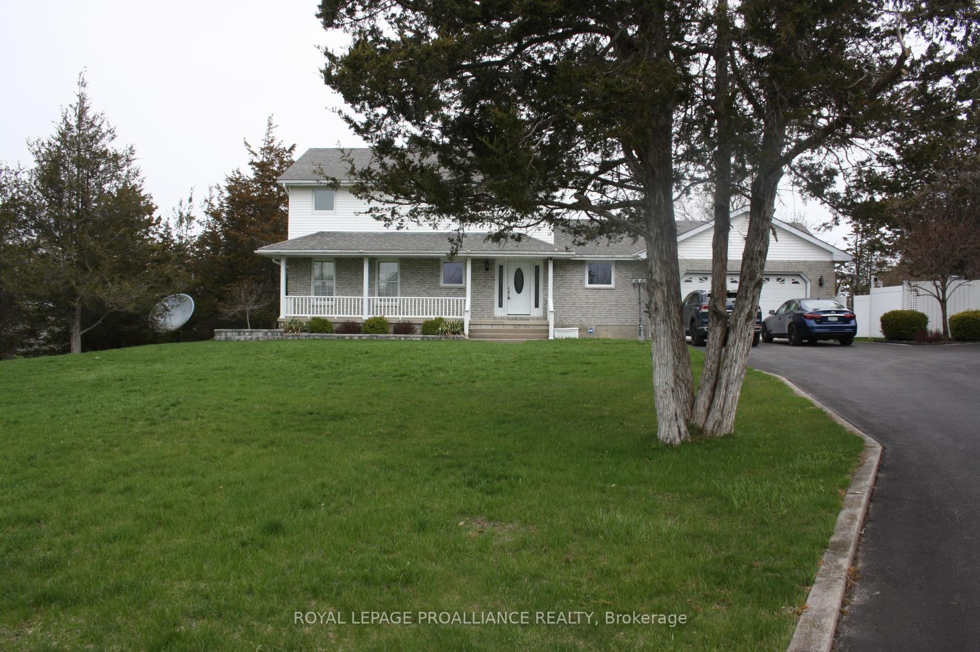 61 Sills Road — photo 1