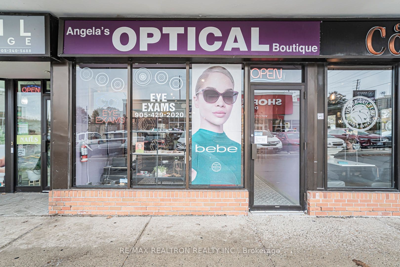 555 Rossland Road E 2 #2 — photo 1