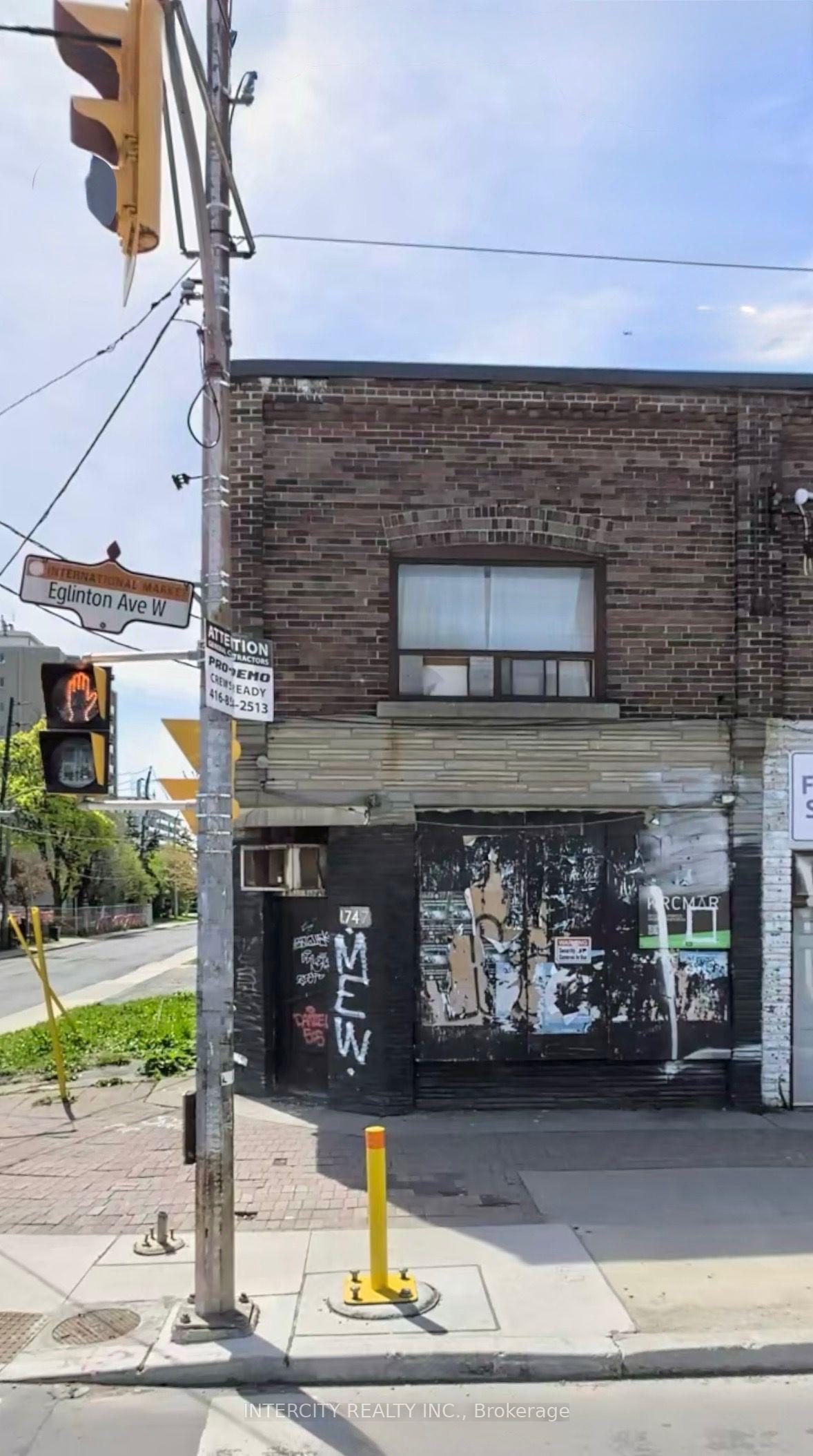 1747 Eglinton Avenue, Toronto — Detached for lease, photo 1