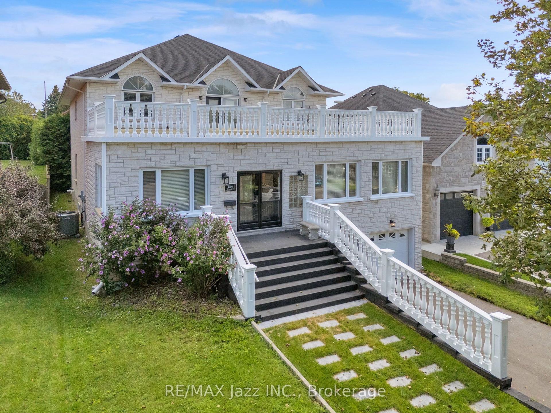 109 Elizabeth Street, Oshawa — Detached for sale, photo 1