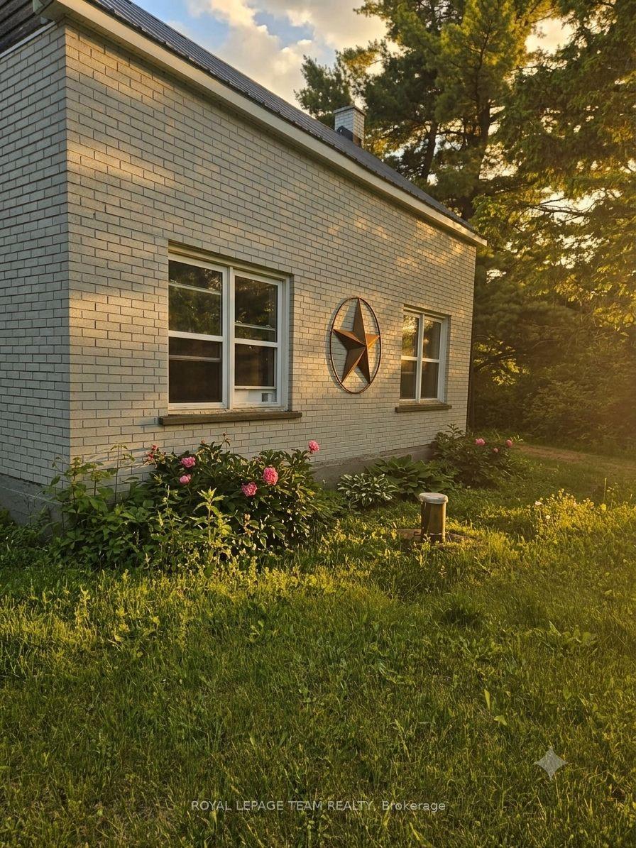 21896 Concession Road 10 Road — photo 1