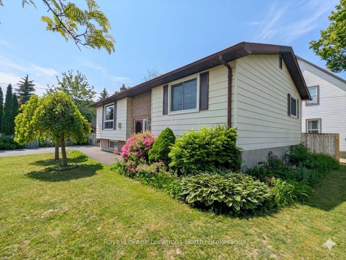 56 Lorne Avenue — photo 1