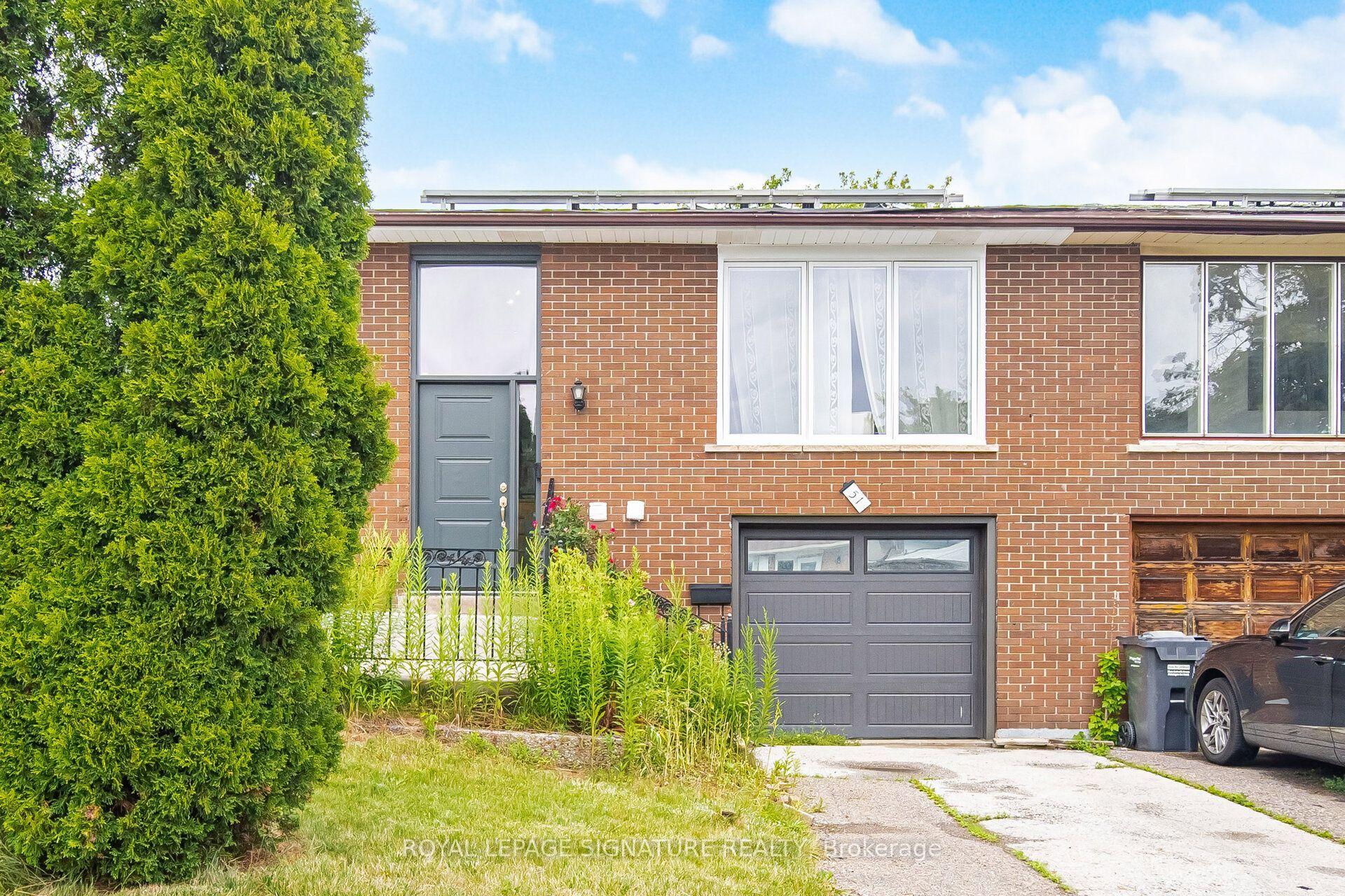 51 Wilton Drive, Brampton — Semi-Detached for sale, photo 1