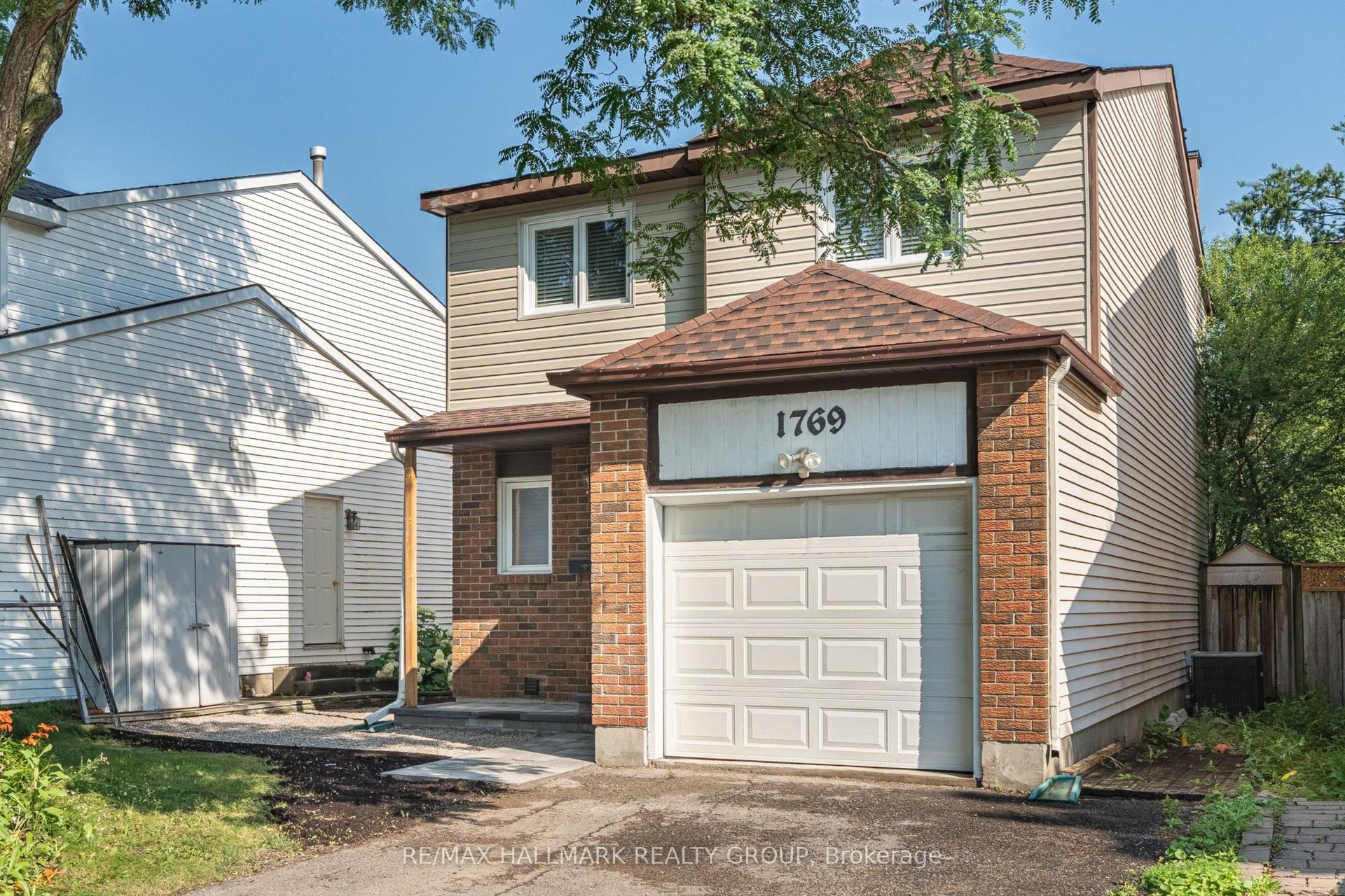 1769 Bromont Way, Orleans - Convent Glen and Area — Detached for sale, photo 1