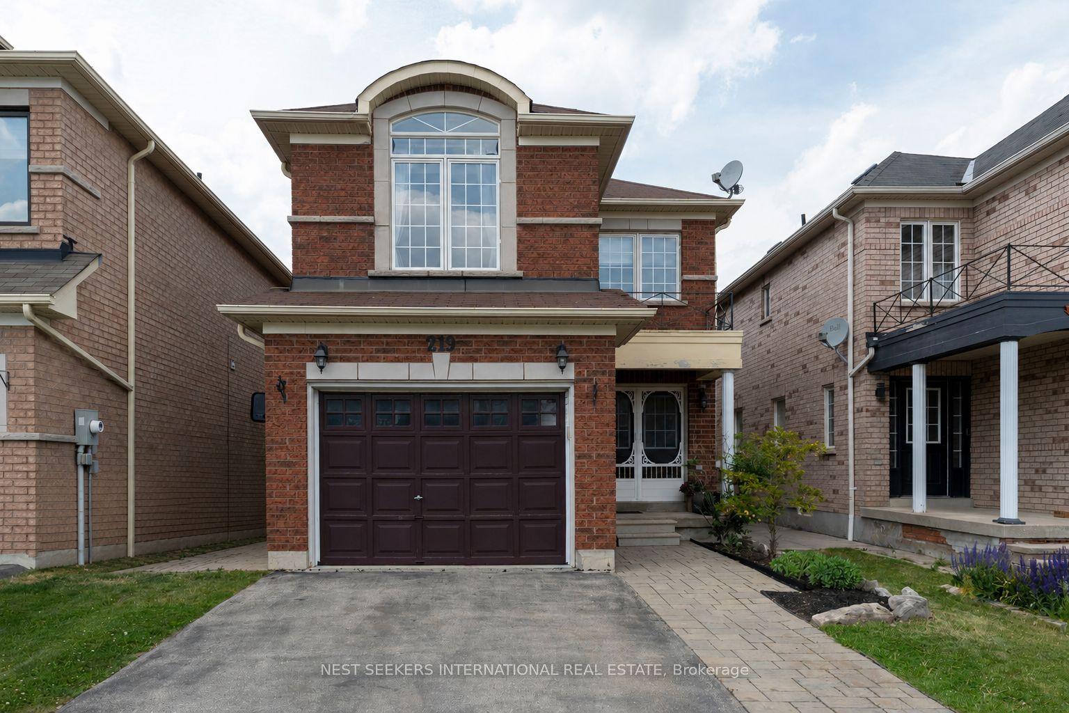 219 Cedargrove Road — photo 1