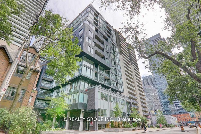 17 Dundonald Street 1602 #1602 — photo 1