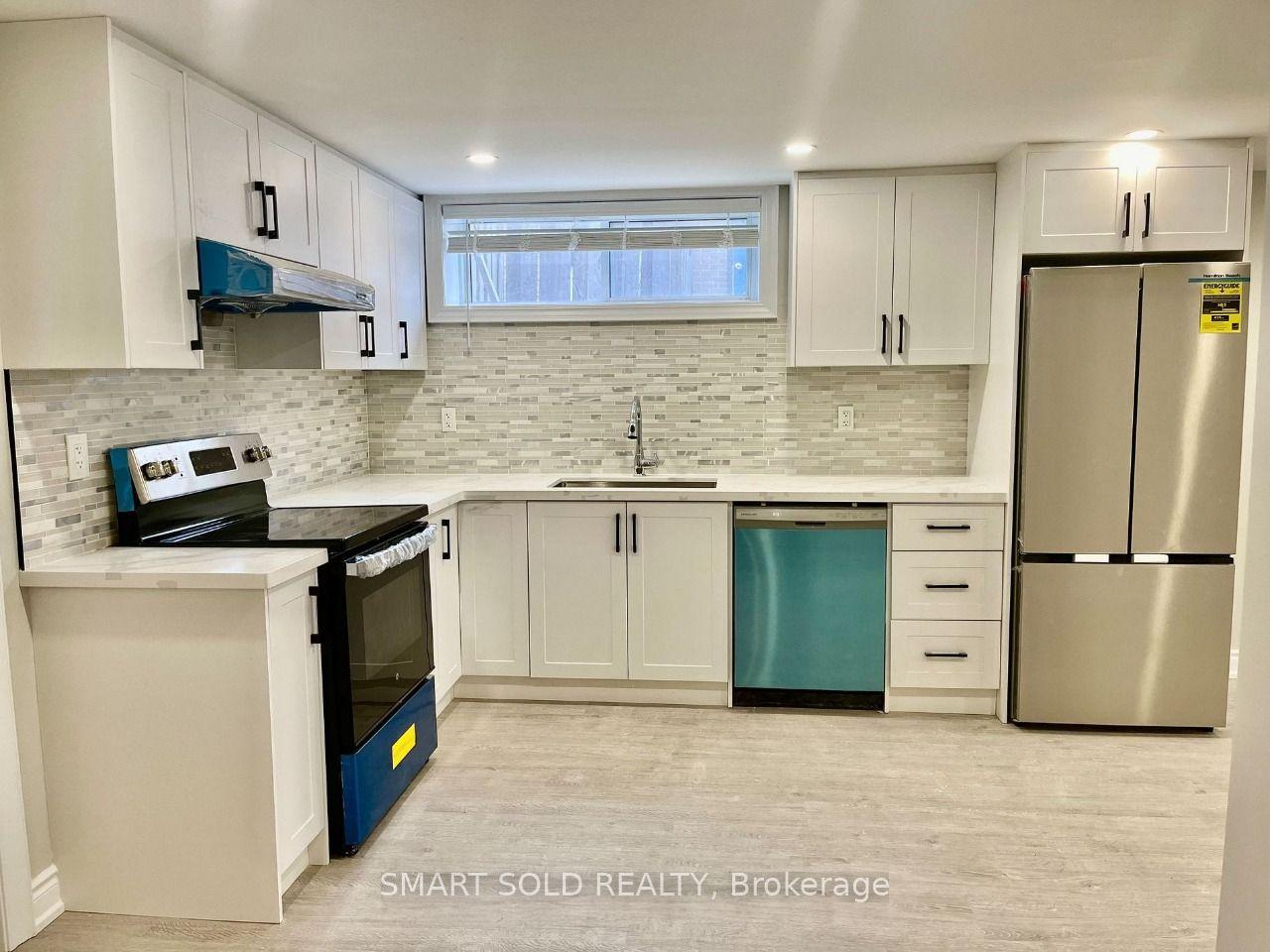 228 Silverbirch Drive Lower #Lower, Newmarket — Detached for lease, photo 1