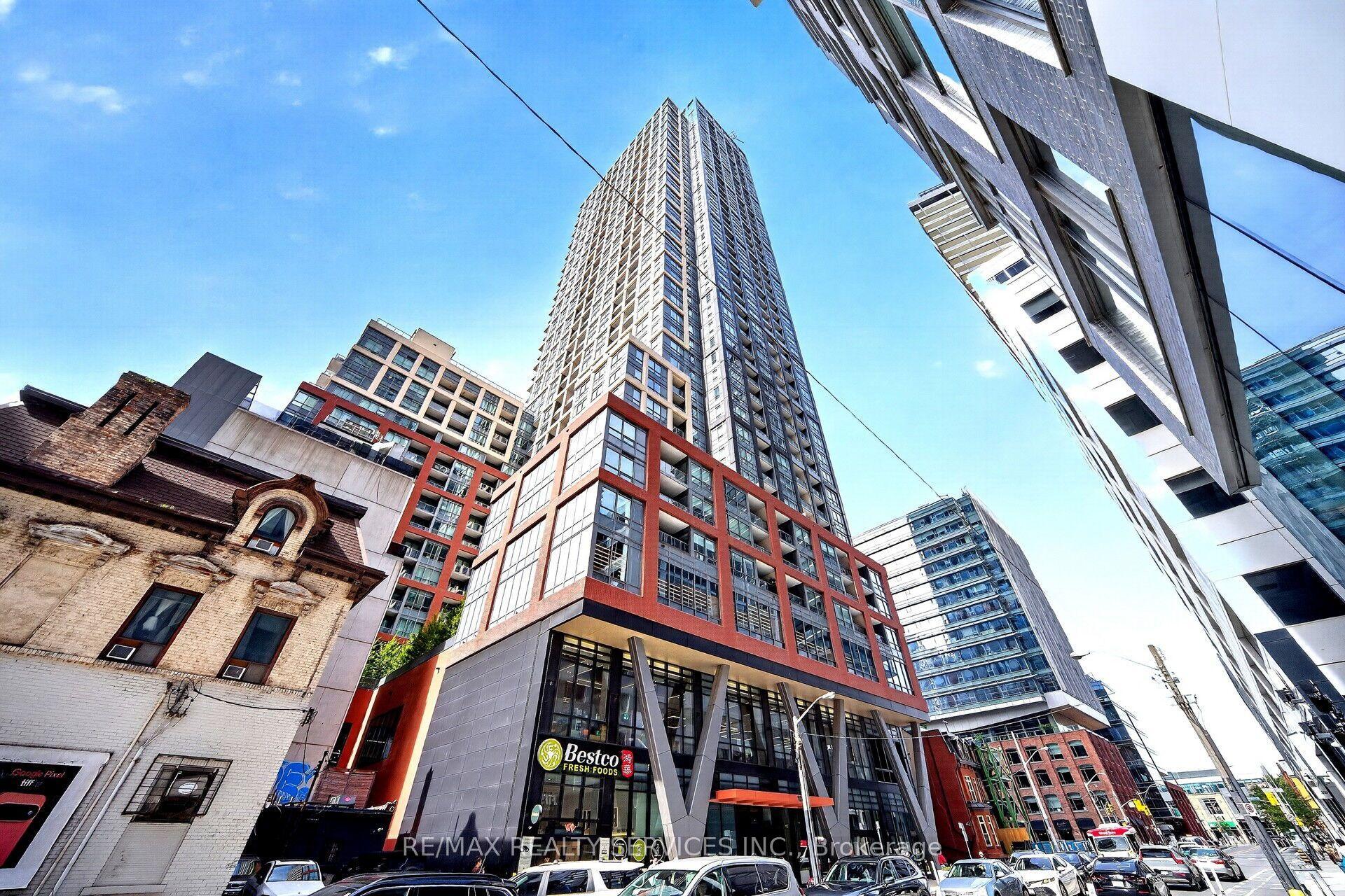 108 Peter Street 1717 #1717, Toronto — Condo for sale, photo 1