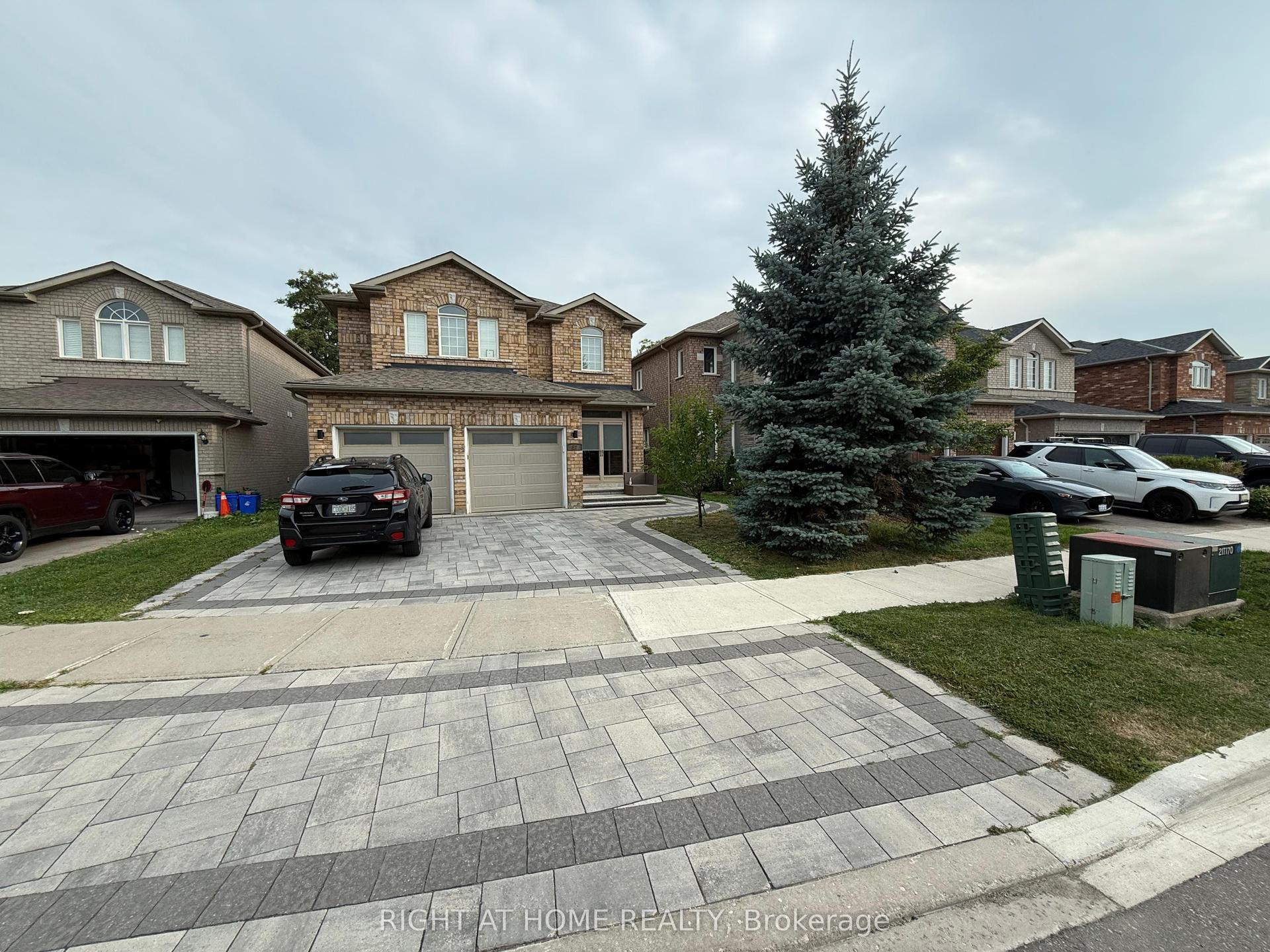 57 Bayswater Avenue, Richmond Hill — Detached for lease, photo 1