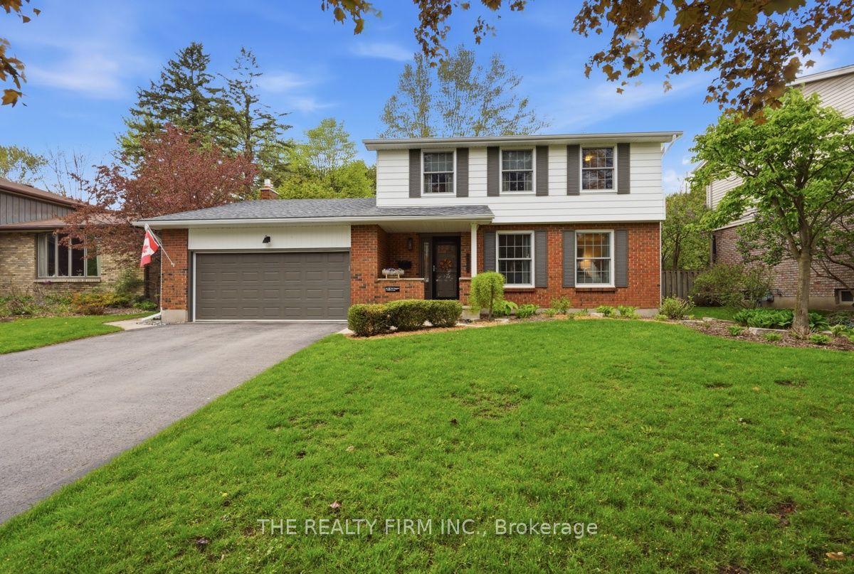 18 Mctaggart Crescent — photo 1