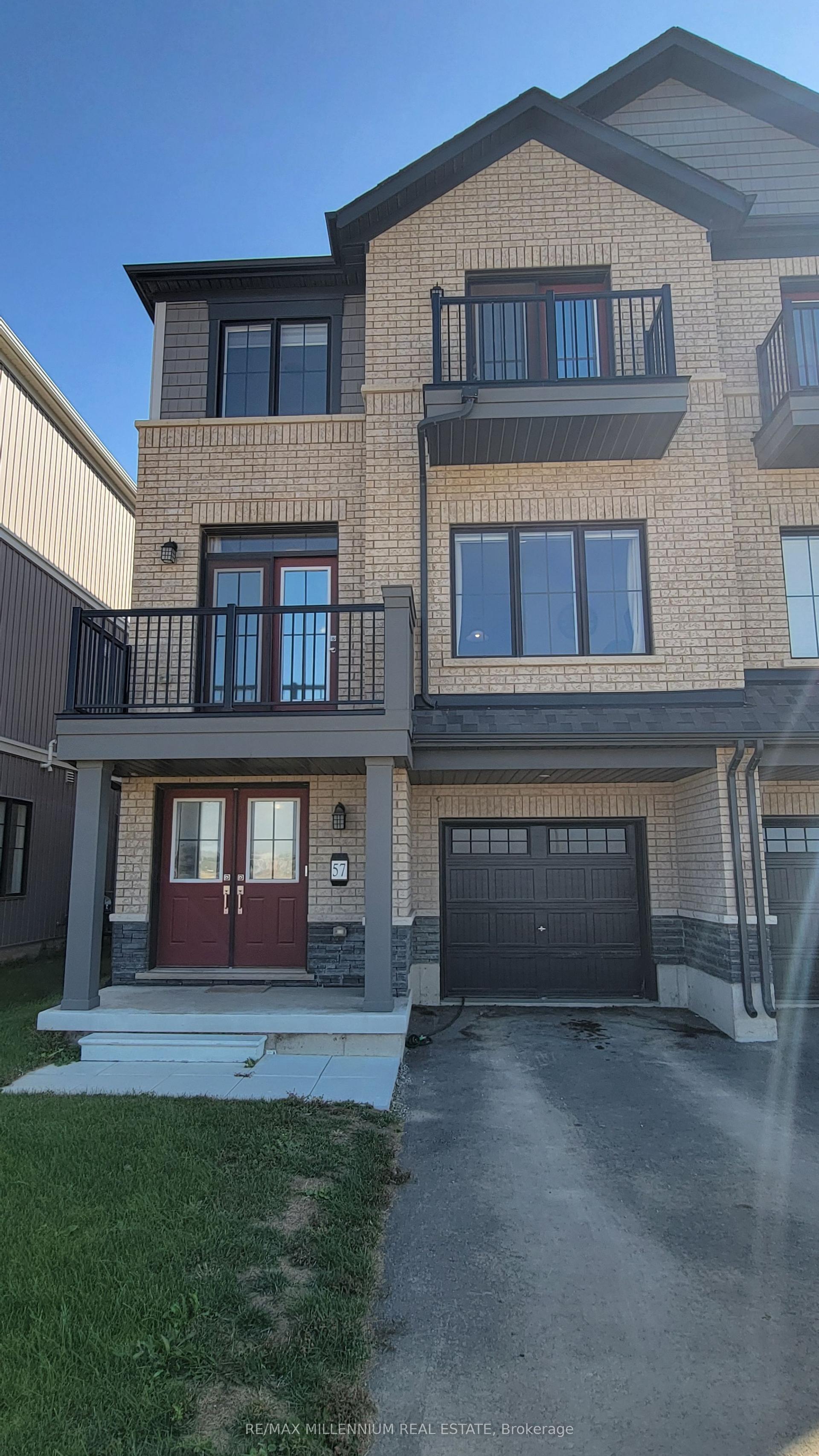 57 STANLEY Avenue, Haldimand — Townhouse for lease, photo 1