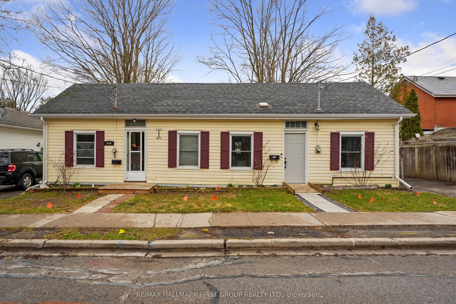 387 / 389 John Street — photo 1