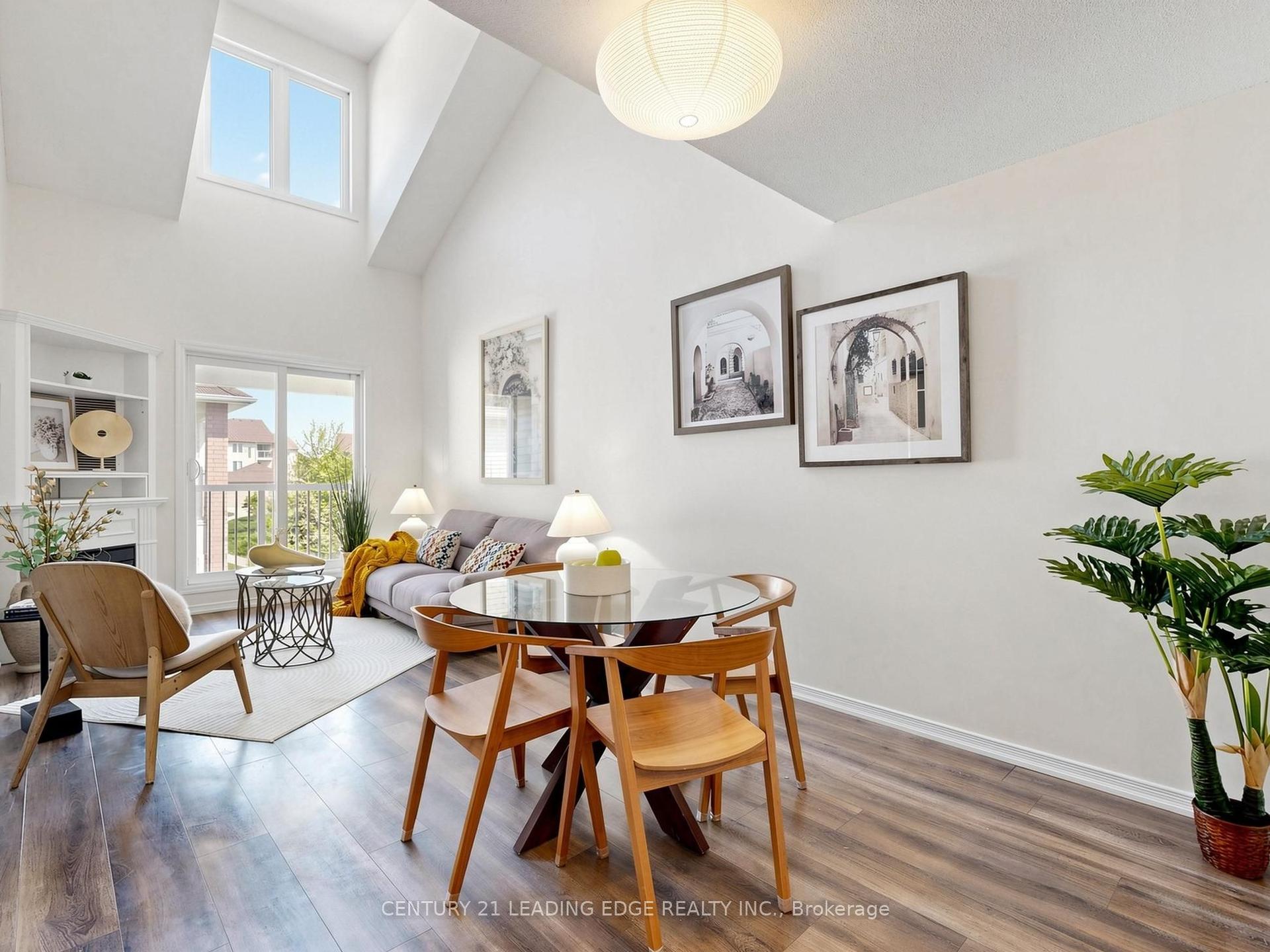 45 Petra Way Unit 3 #Unit 3 — photo 1