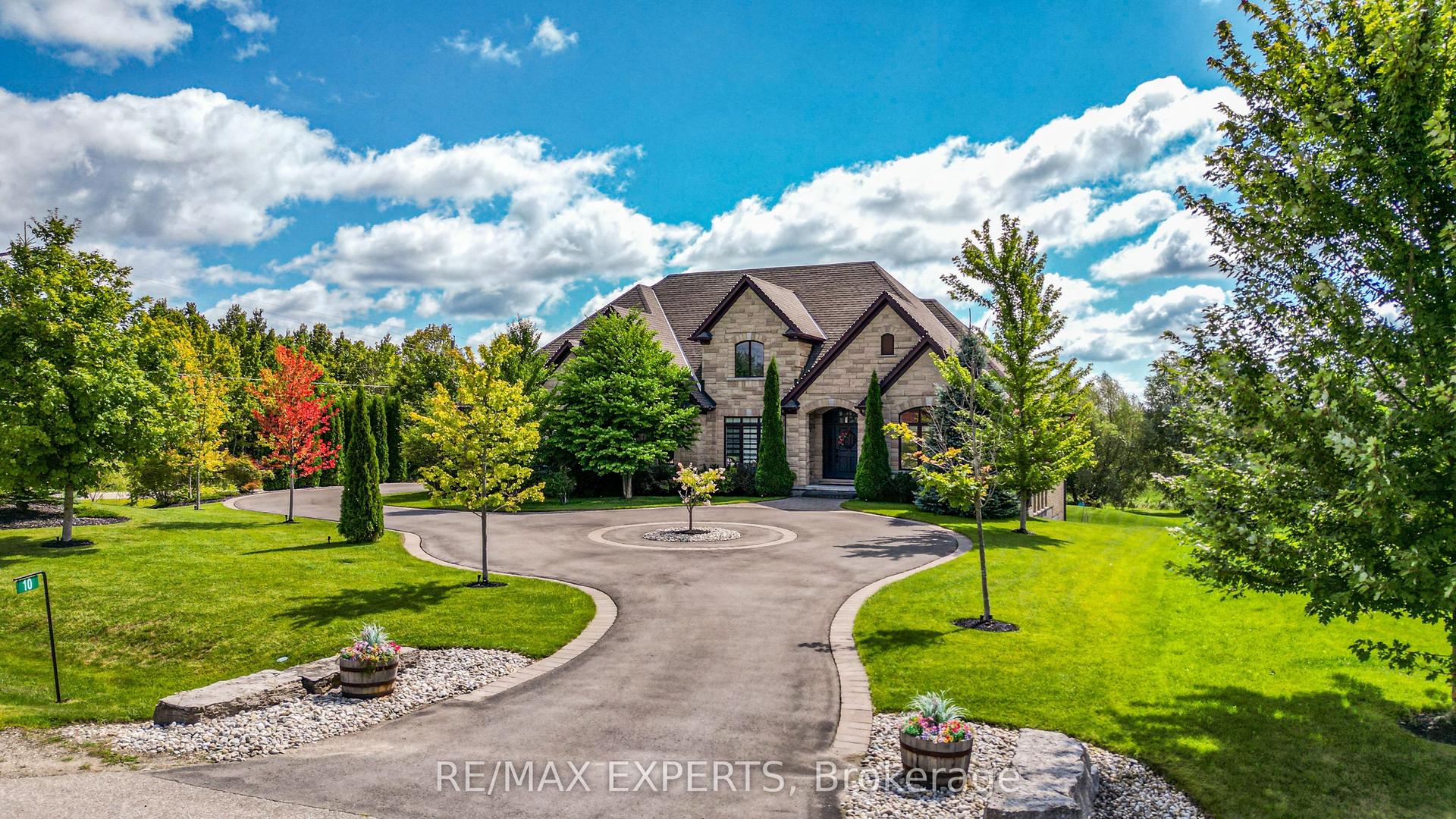 10 Old Ruby Lane, Puslinch — Detached for sale, photo 1