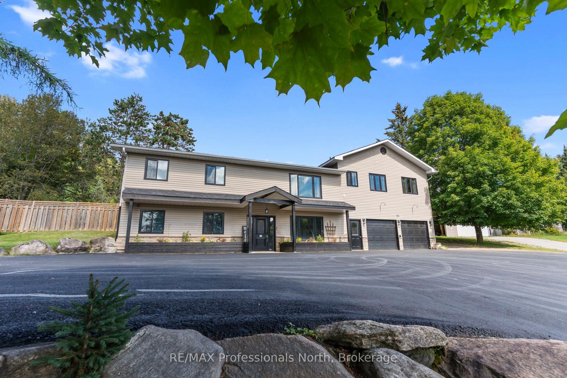 53 Harmony Road, Dysart et al — Detached for sale, photo 1