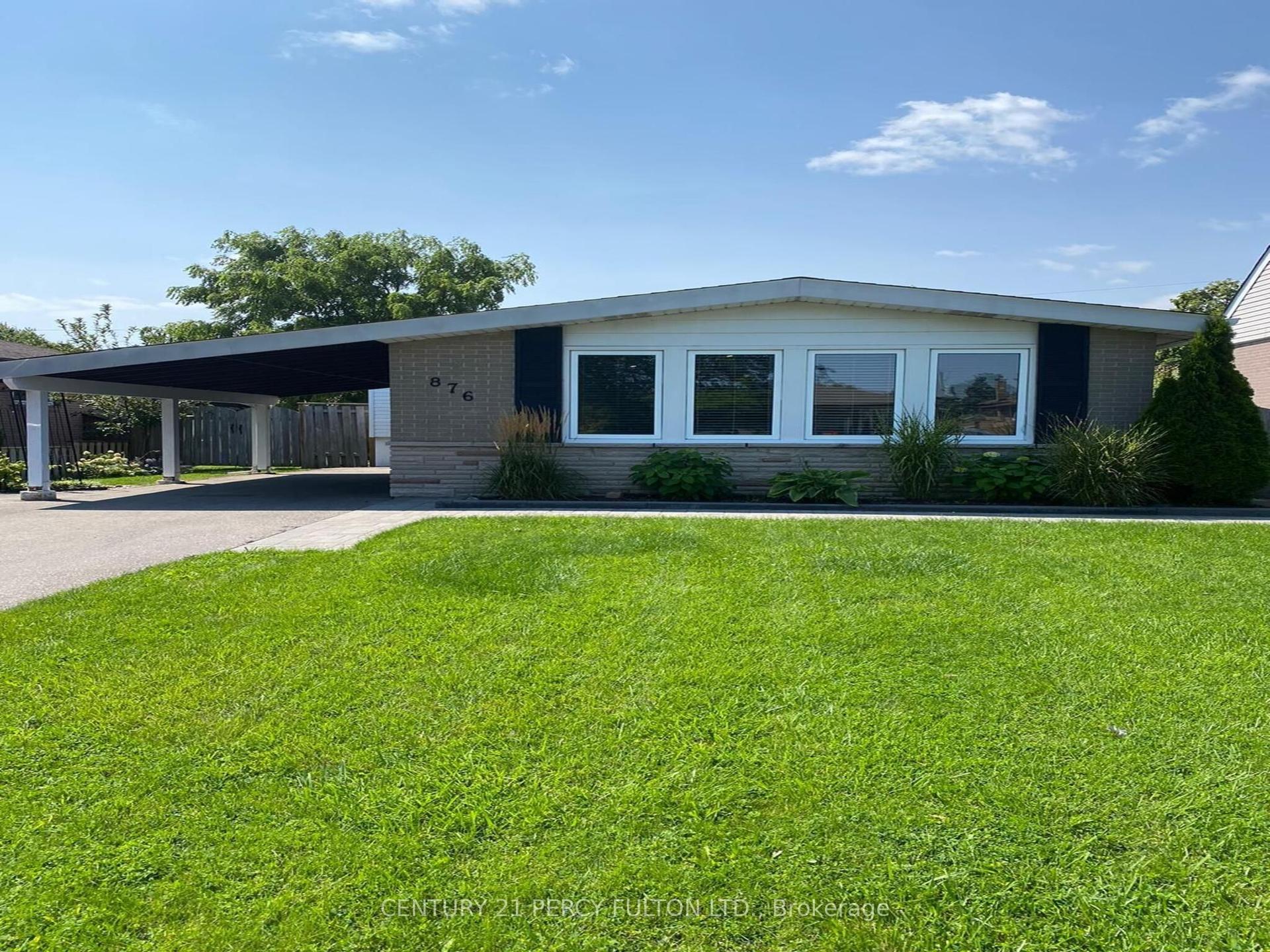 876 Antonio Street, Pickering — Detached for lease, photo 1