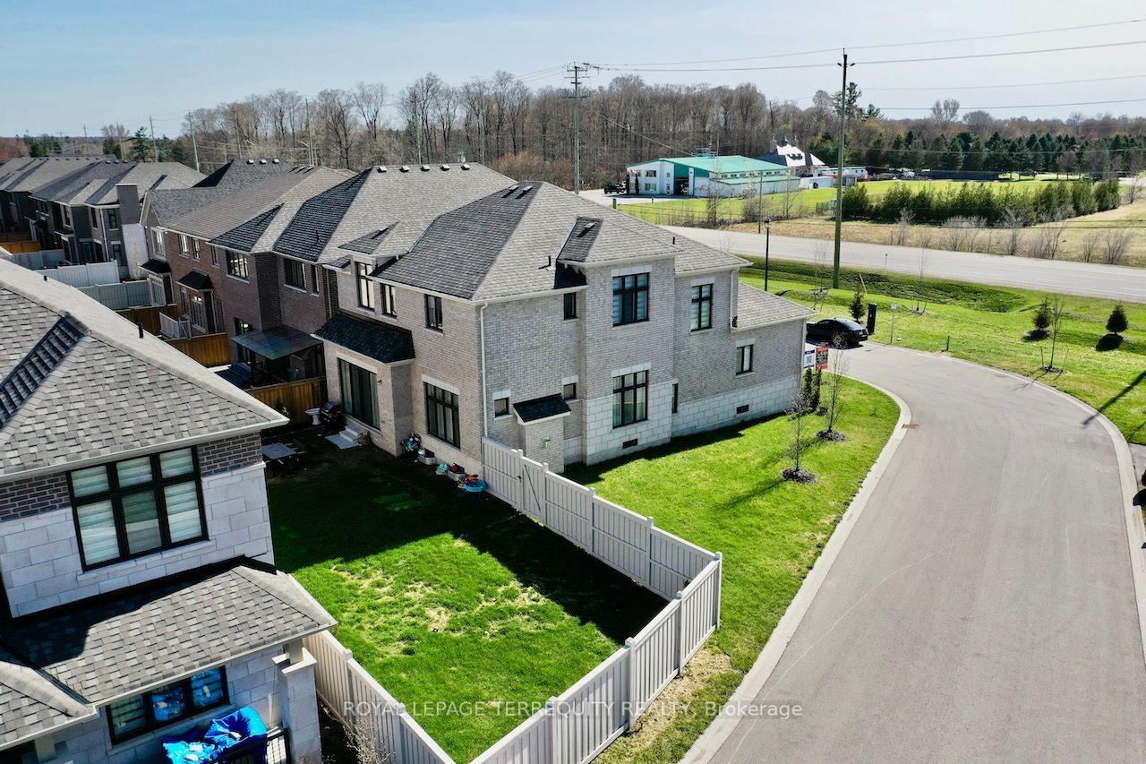 7 Ballanview Court — photo 1