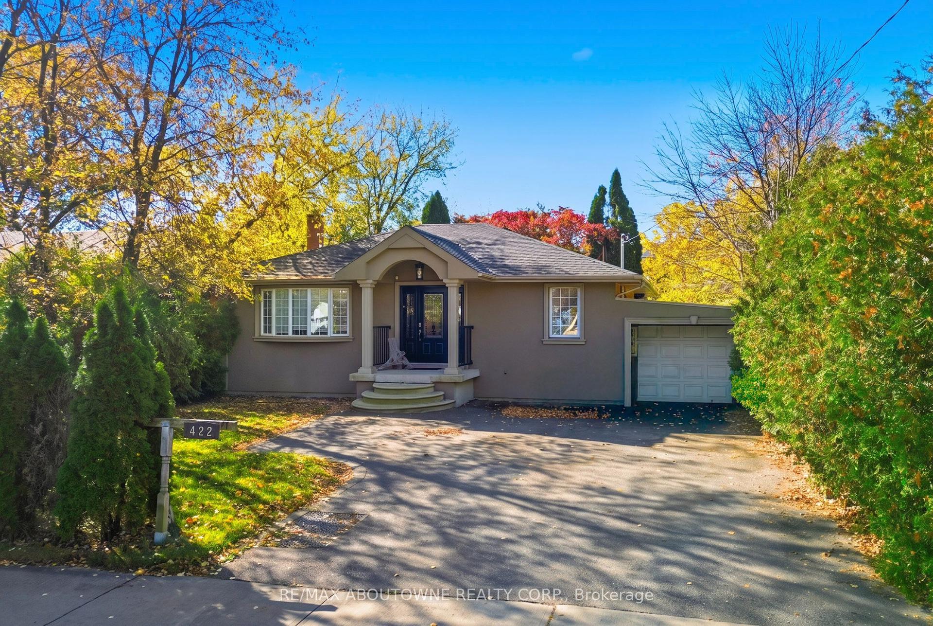 422 Third Line, Oakville — Detached for sale, photo 1