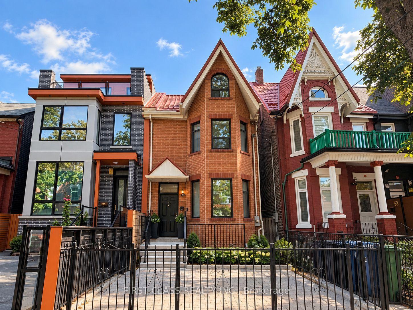 55 Huron Street Lower #Lower, Toronto — Semi-Detached for lease, photo 1