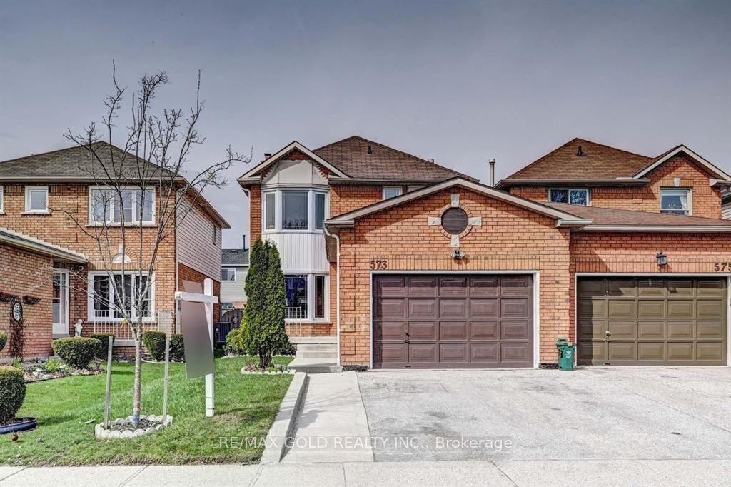 573 Burnett Avenue, Cambridge — Detached for sale, photo 1