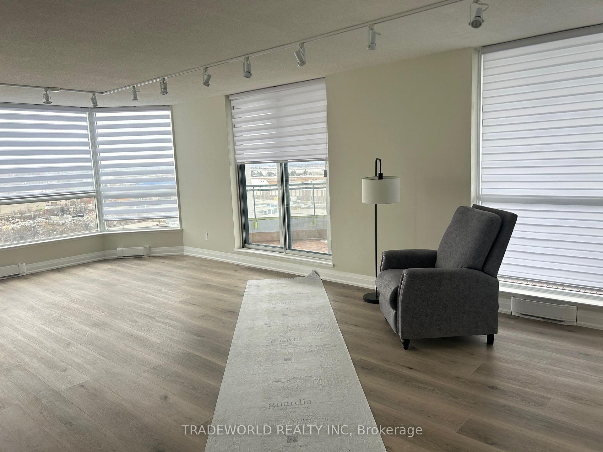 4725 Sheppard Avenue E 1405 #1405 — photo 1