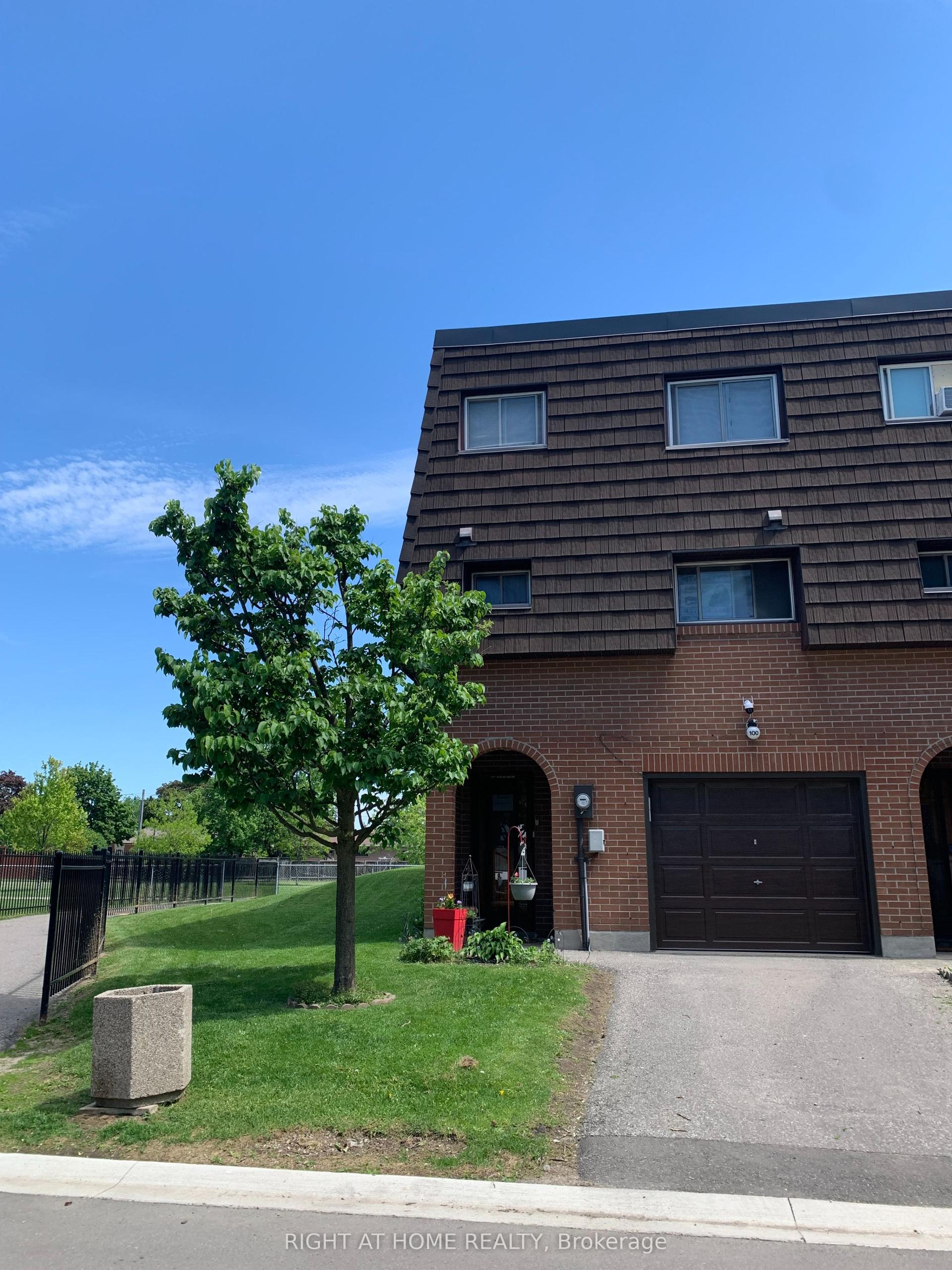 100 Darras Court 74 #74 — photo 1