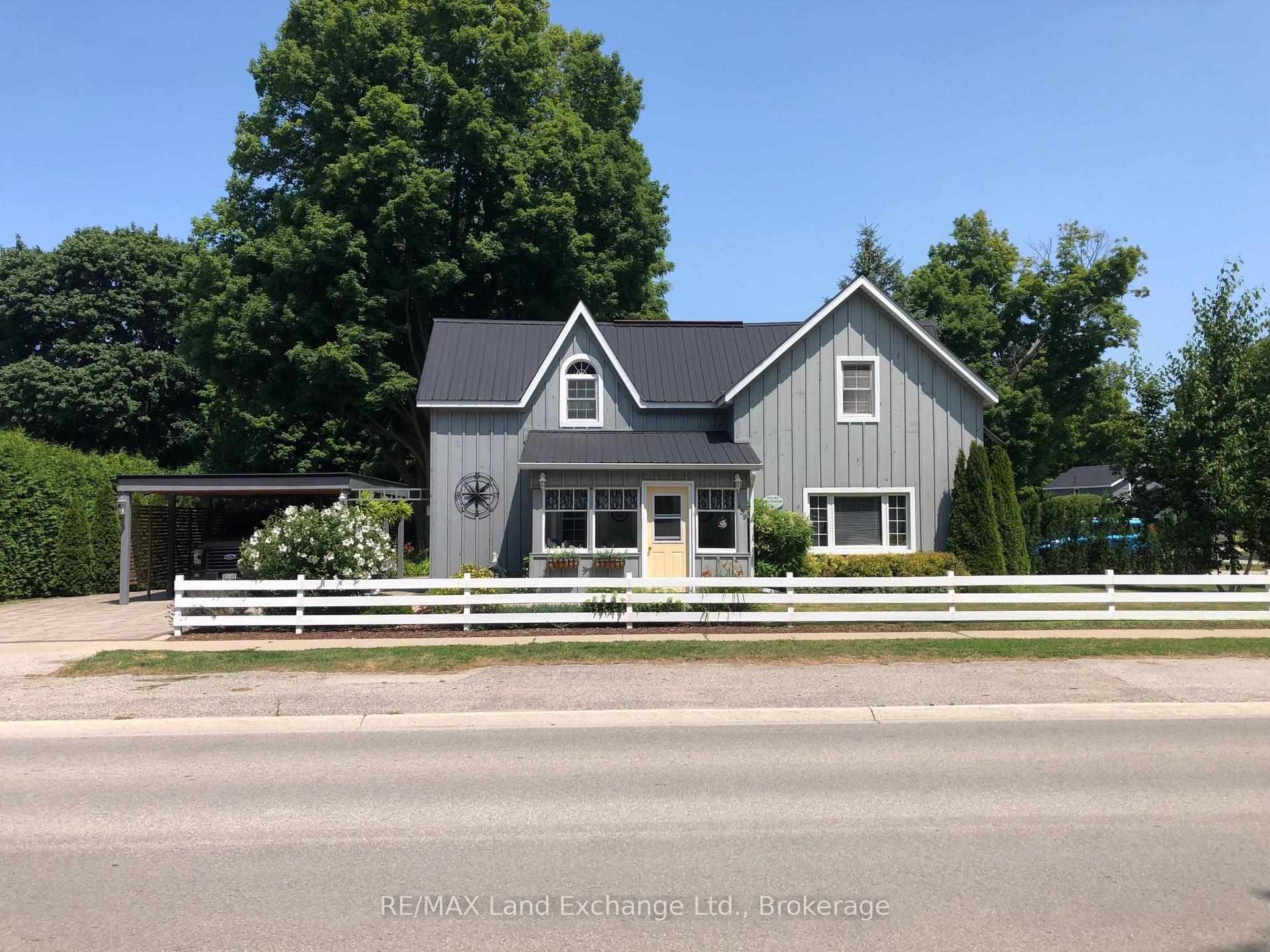 439 Green Street — photo 1