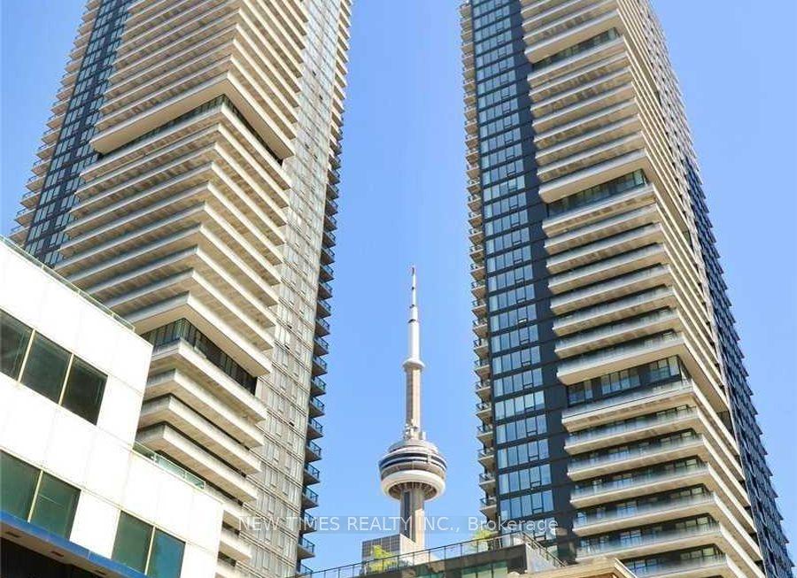 125 Blue Jays Way 1607 #1607 — photo 1